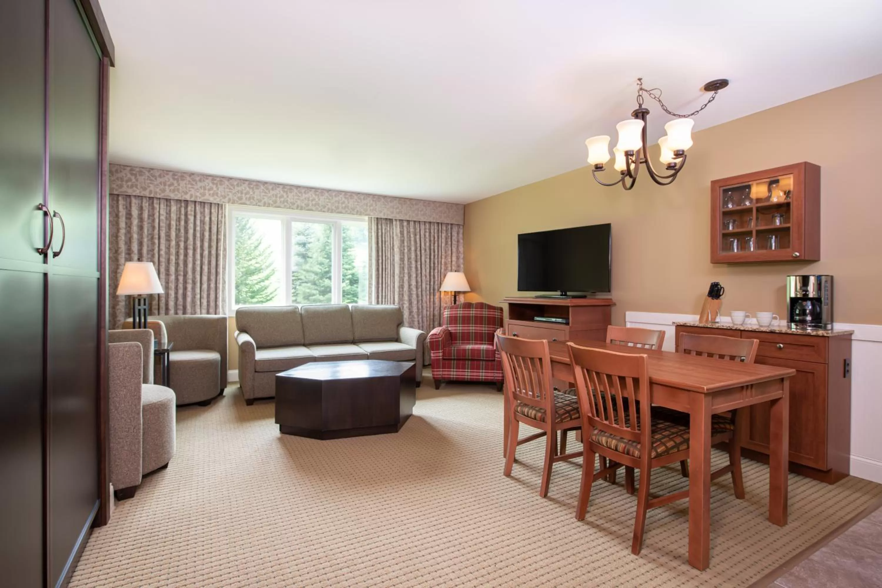 Photo of the whole room in Grand Summit Resort, A Vail Resorts Property
