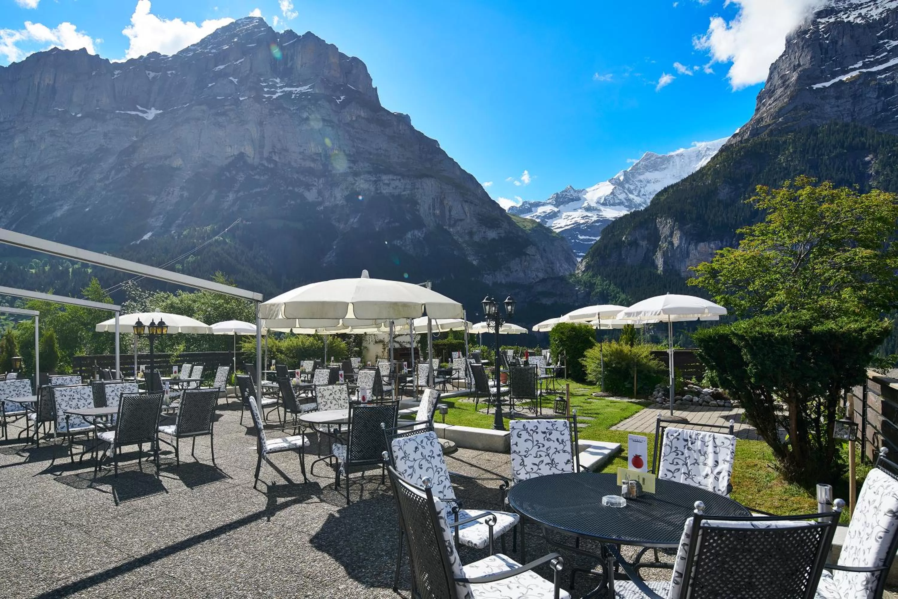Mountain view in Hotel Spinne Grindelwald