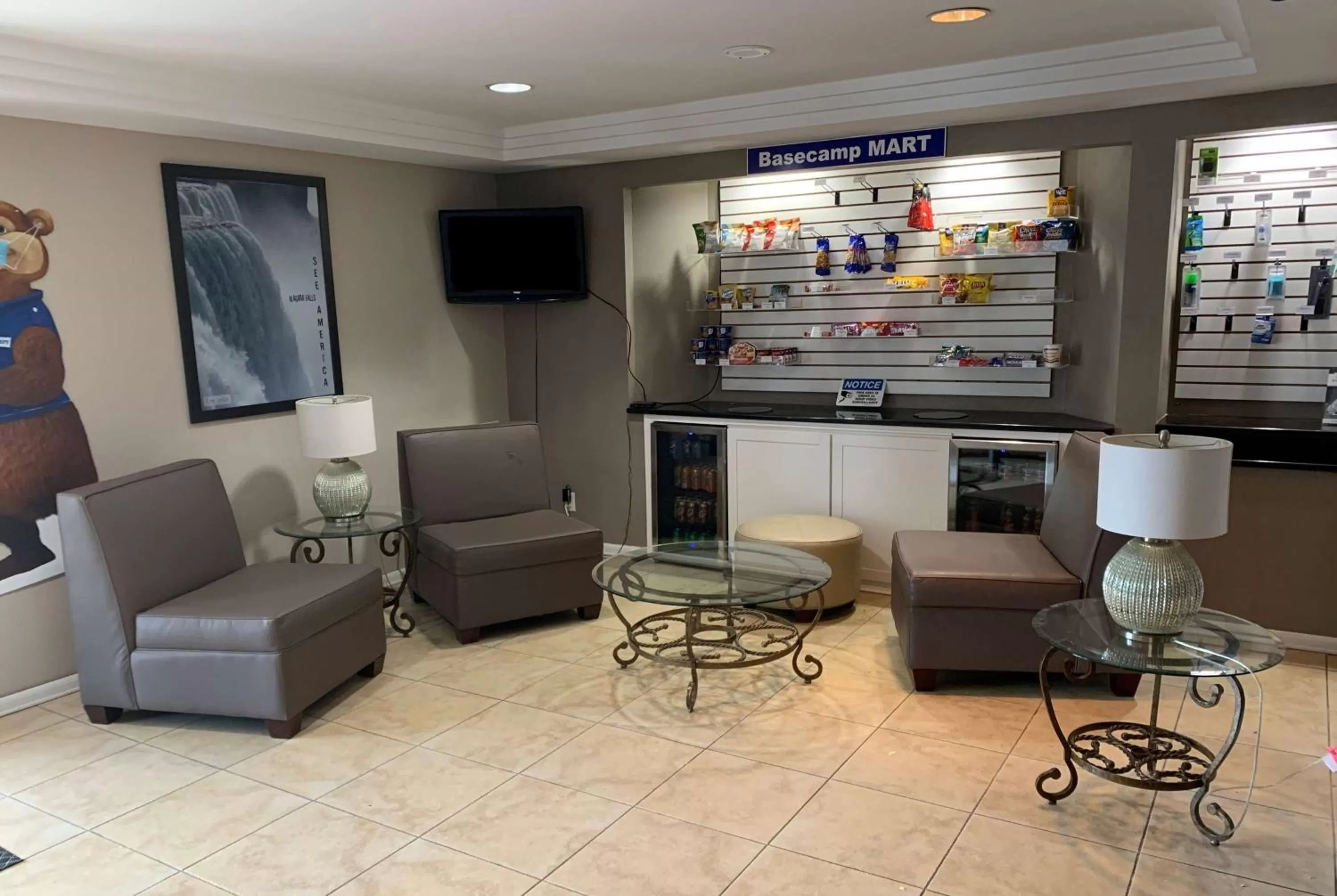 Food and drinks in Travelodge Inn & Suites by Wyndham Albany