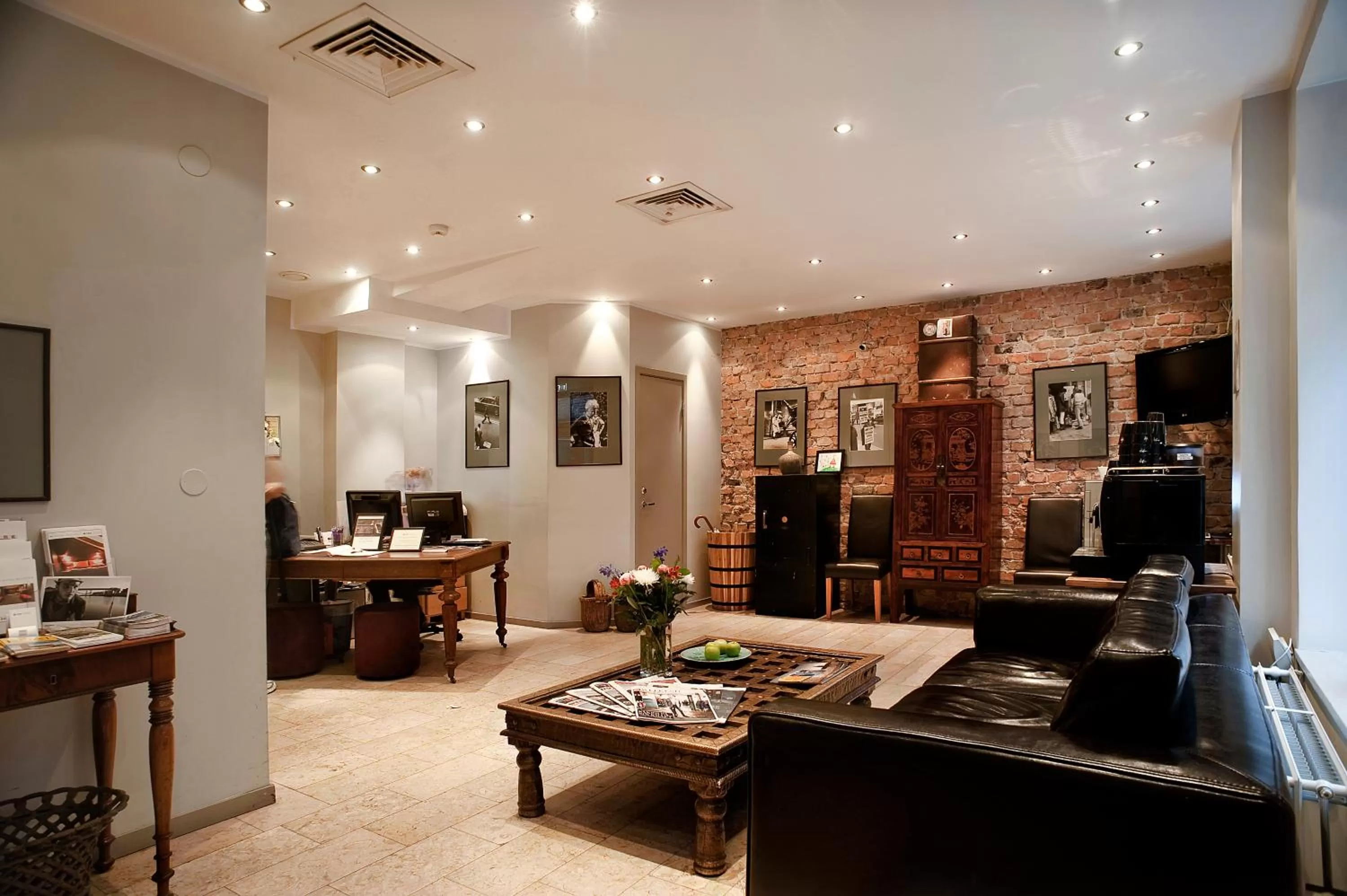 Lobby or reception in Rex Hotel