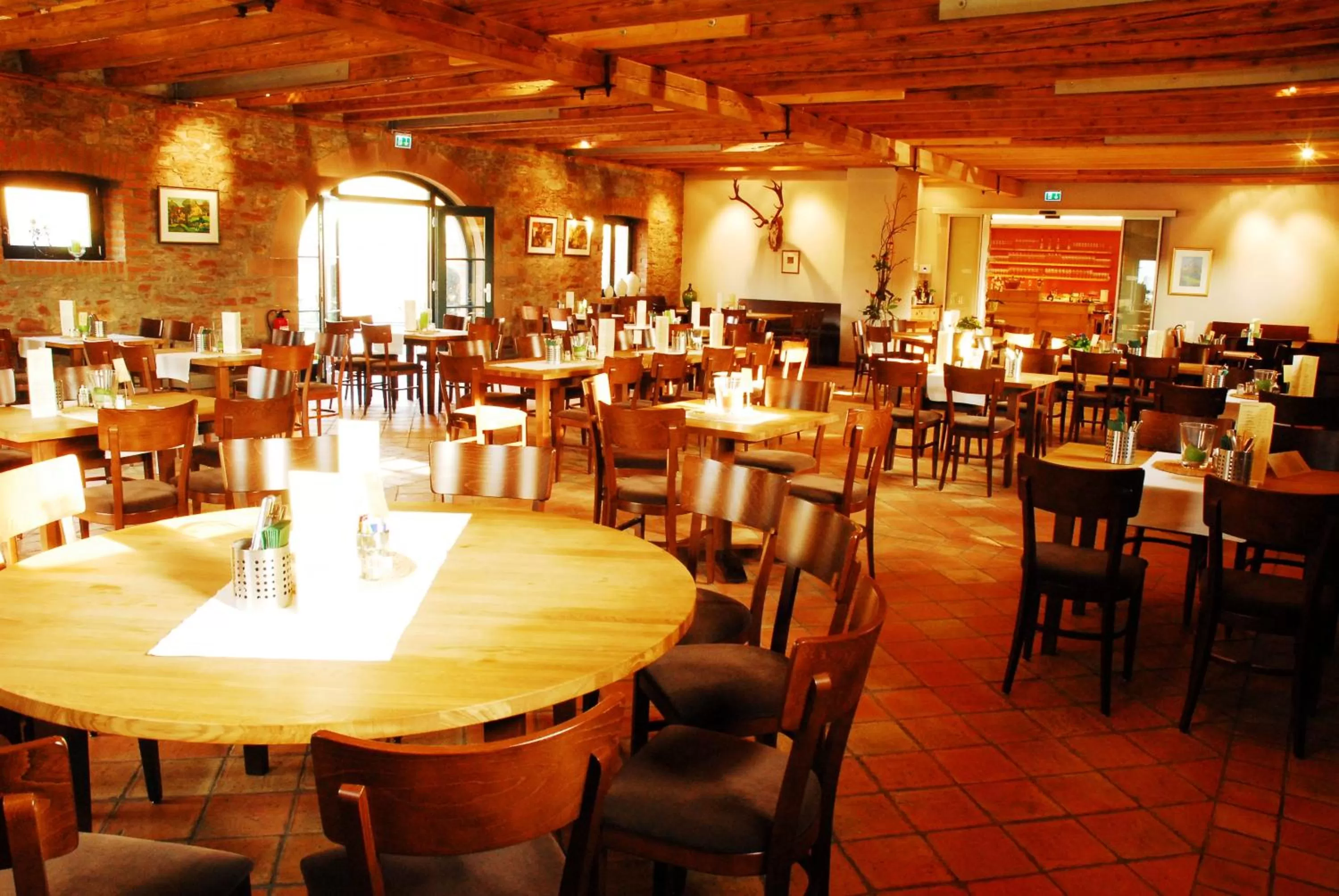 Restaurant/places to eat in Käfernberg - Weinhotel