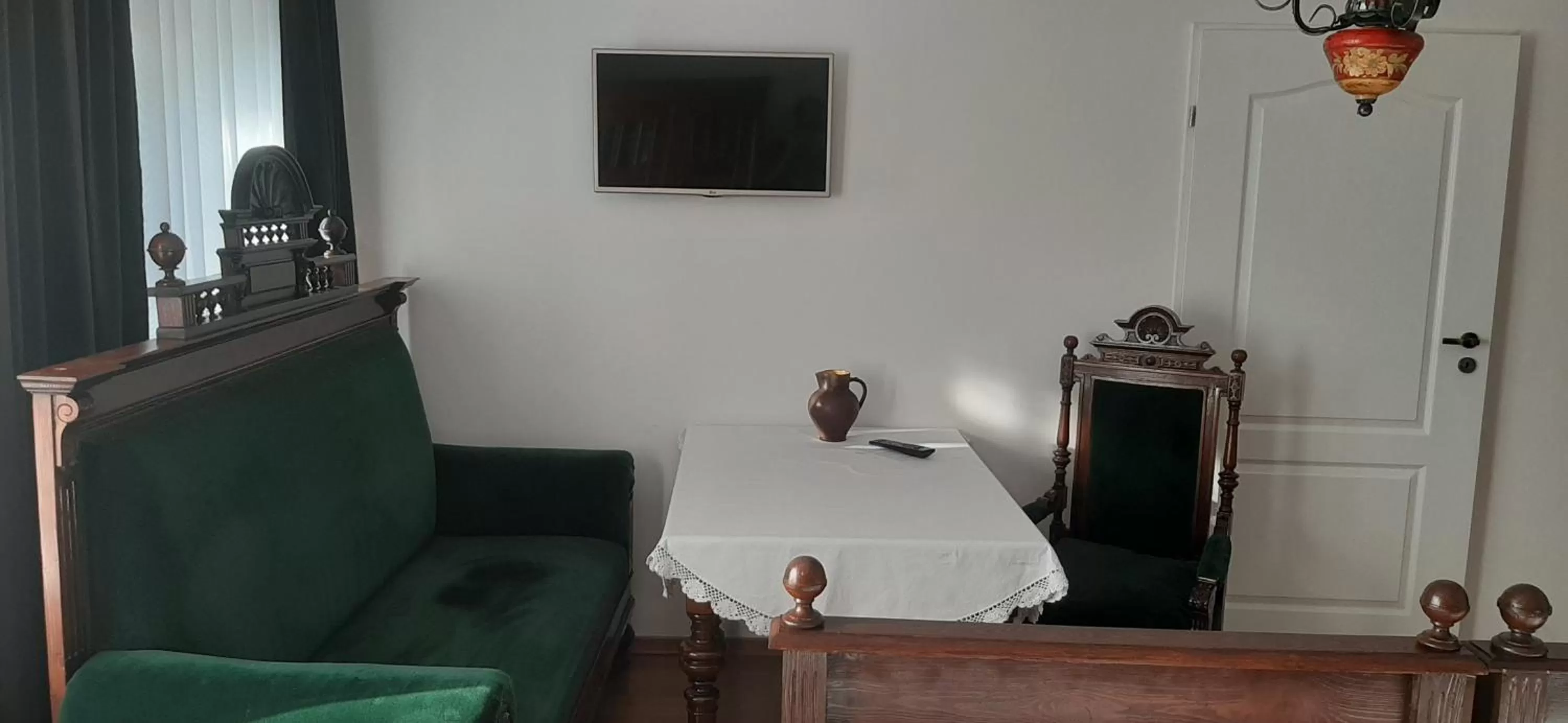 Seating area in Dworek pod świerkami