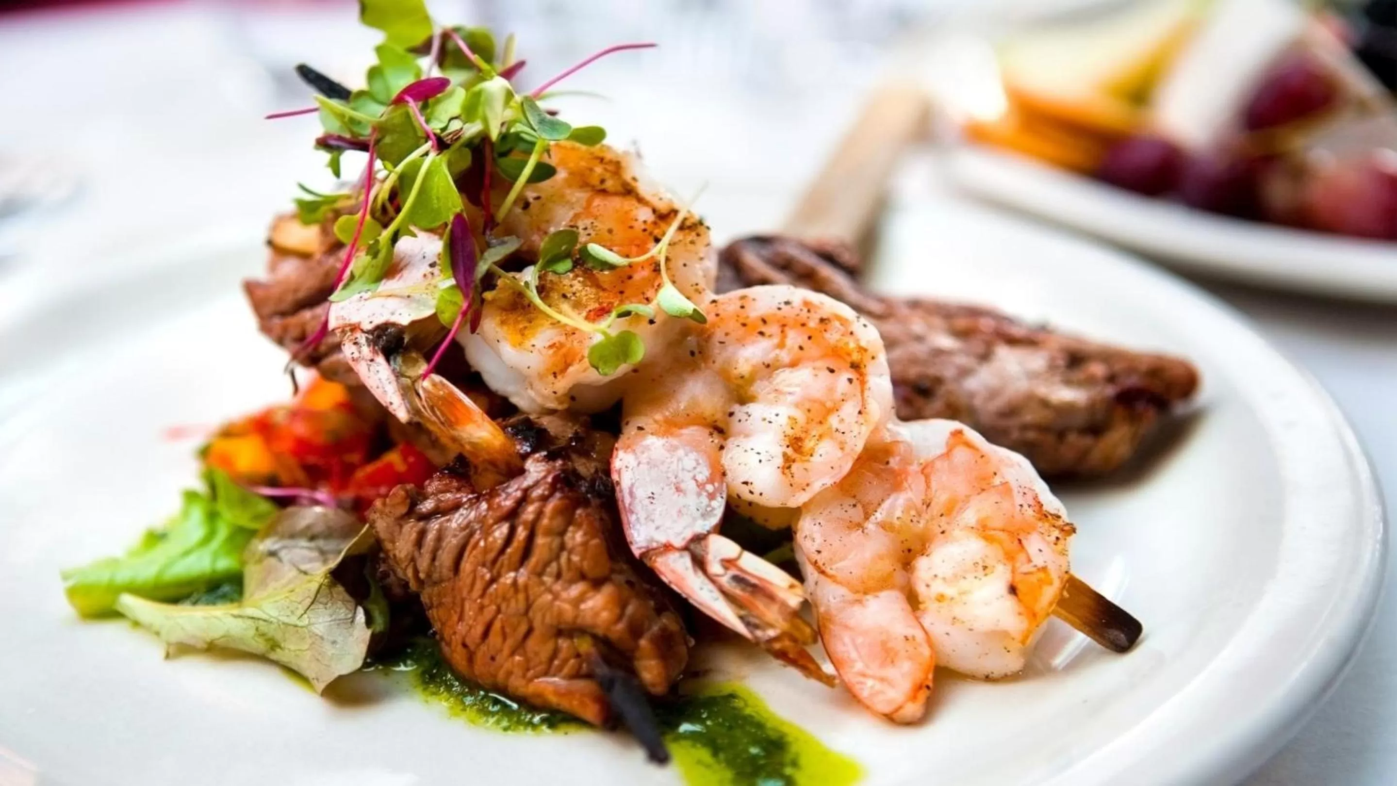 Restaurant/places to eat in Ballyroe Lodge