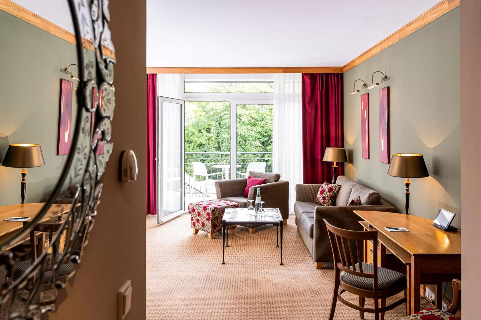 Photo of the whole room in Waldhotel Tannenhäuschen