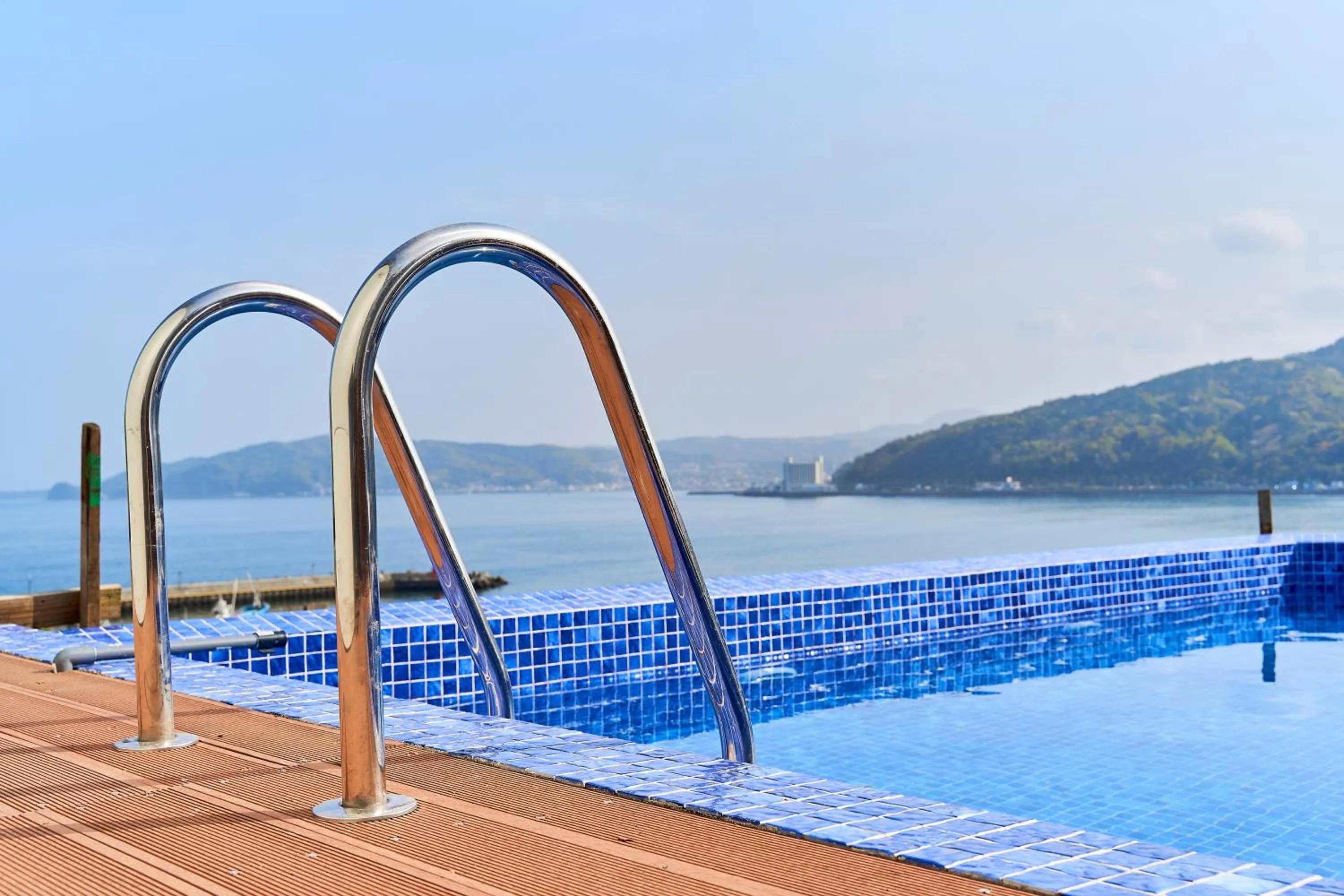 Swimming pool in HOTEL HIMALAYA SEA