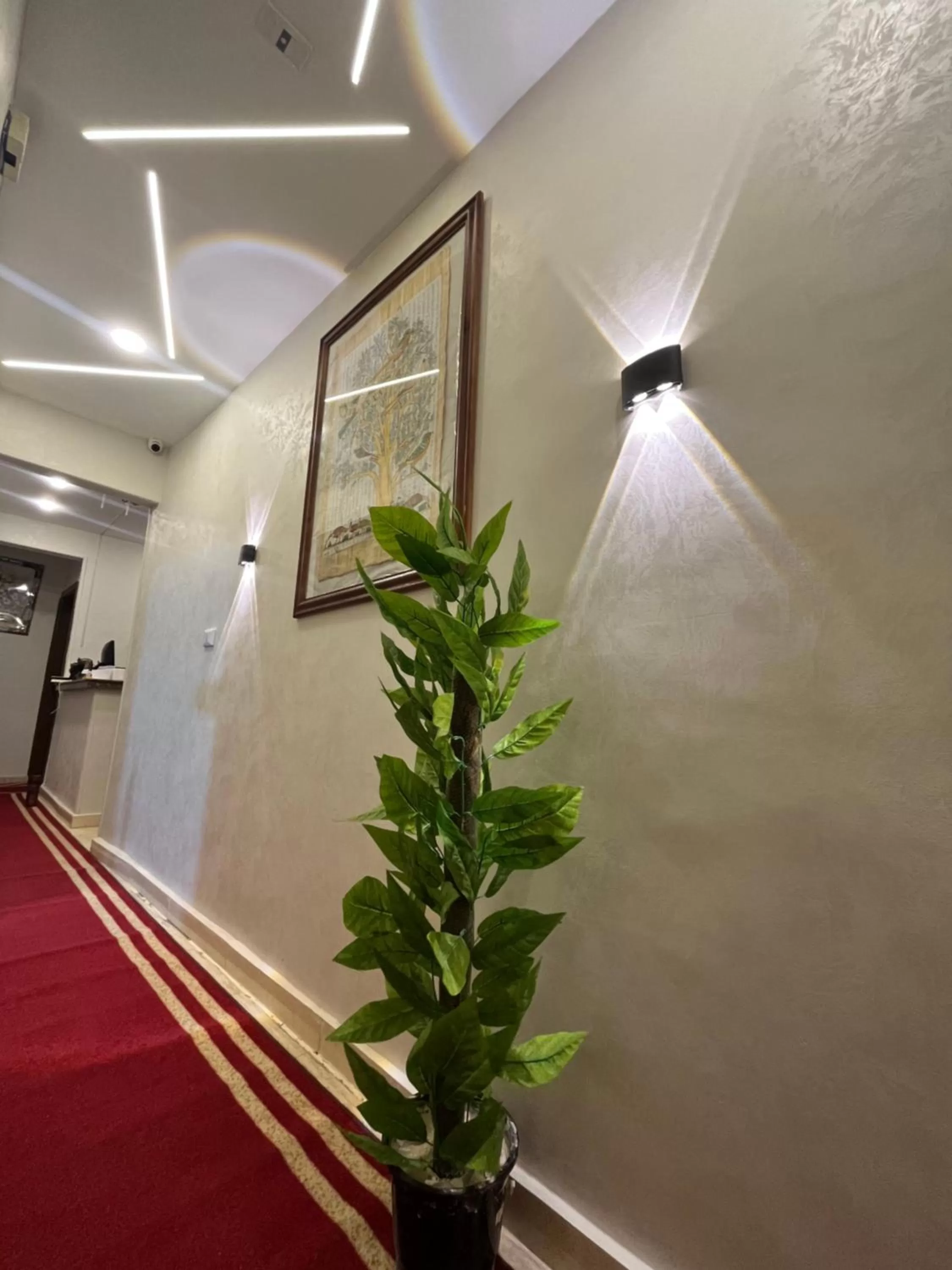 Lobby or reception in Crowne Pyramids view inn