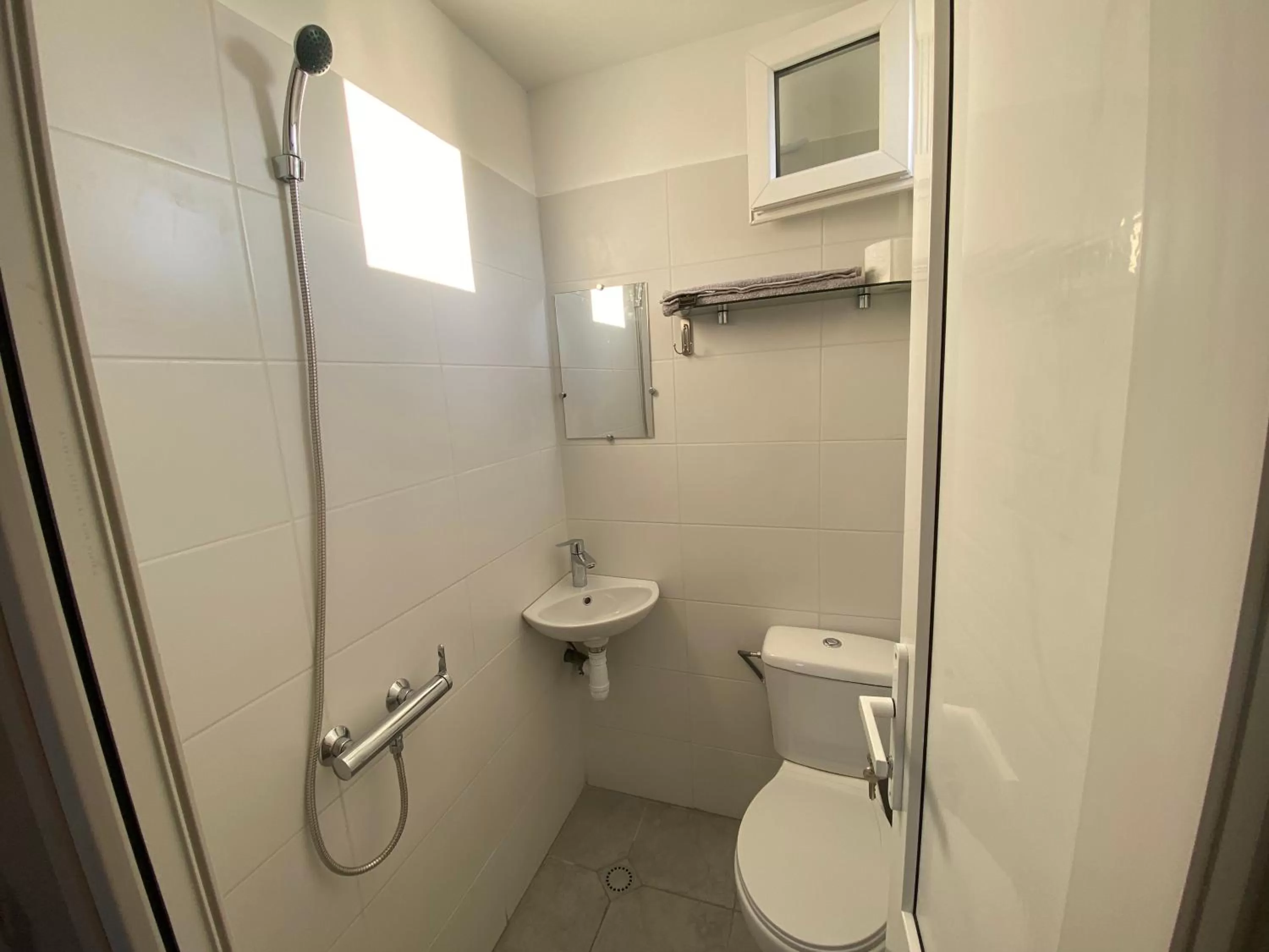 Bathroom in Maison OK riba