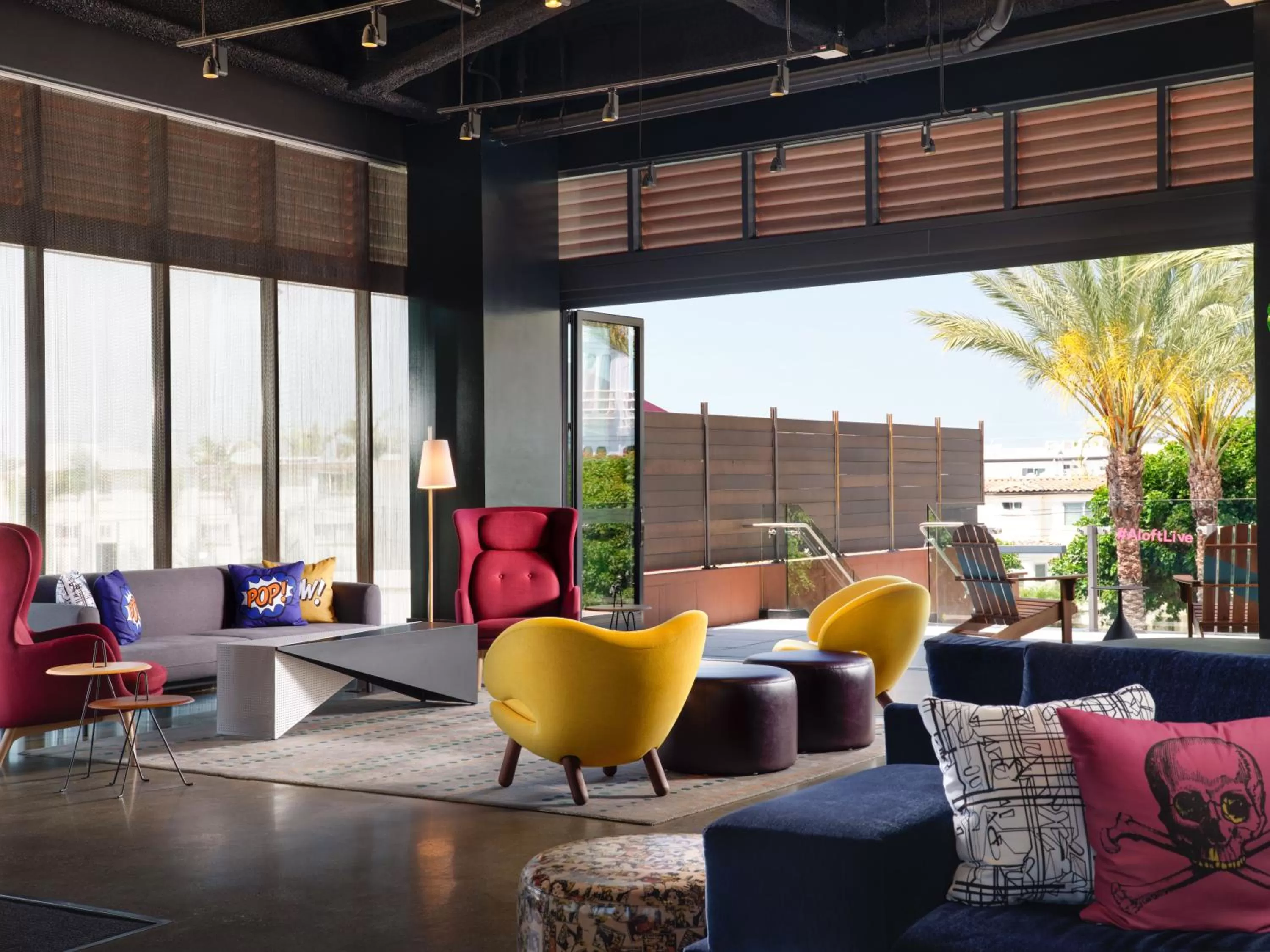 Lobby or reception in Aloft El Segundo - Los Angeles Airport