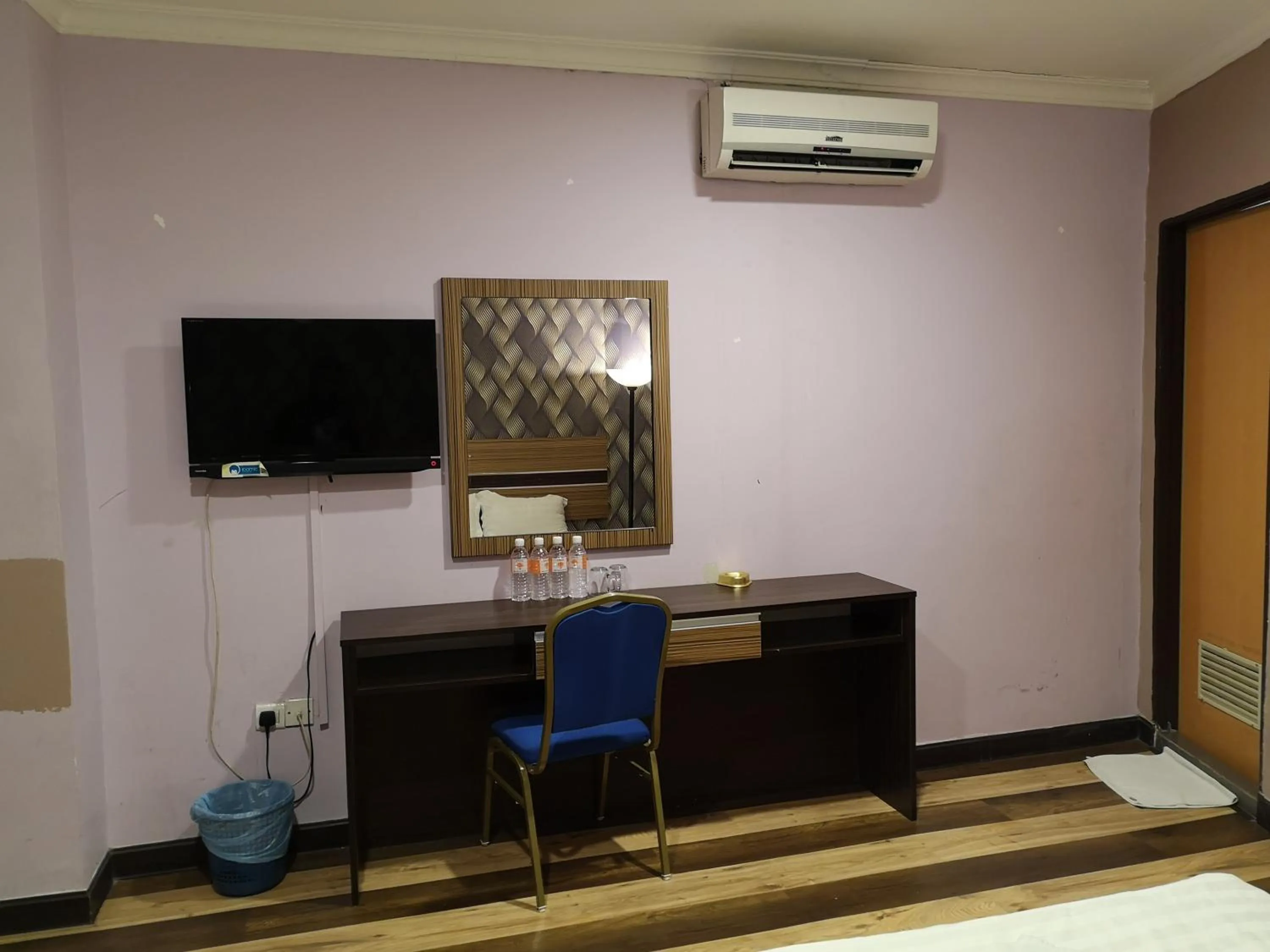 TV and multimedia in Sai Villa Hotel Near Klia & Klia2