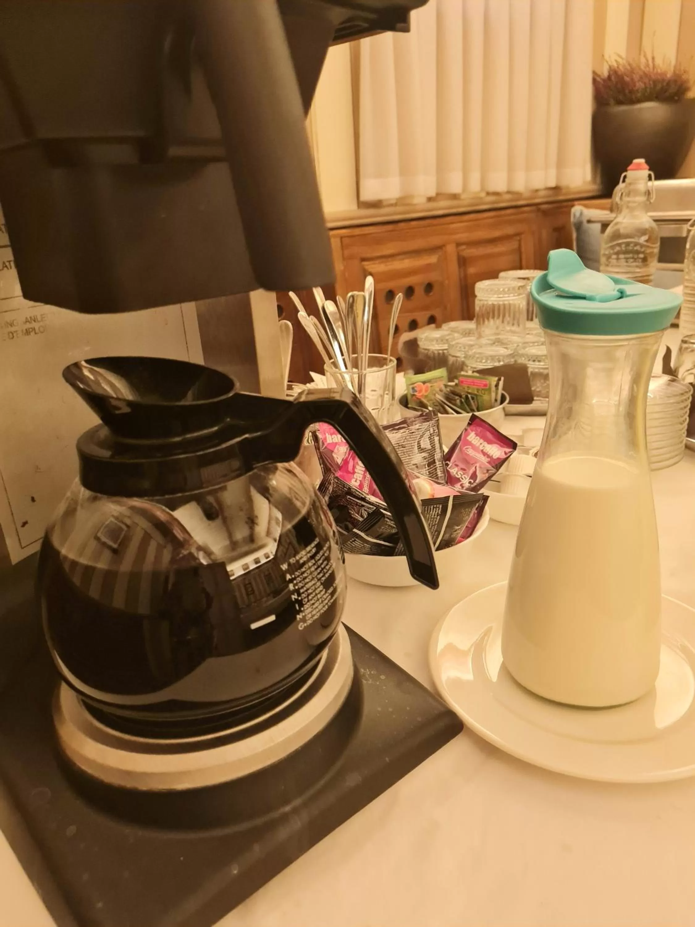 Coffee/tea facilities in AZUR ROOMS LJUBLJANA