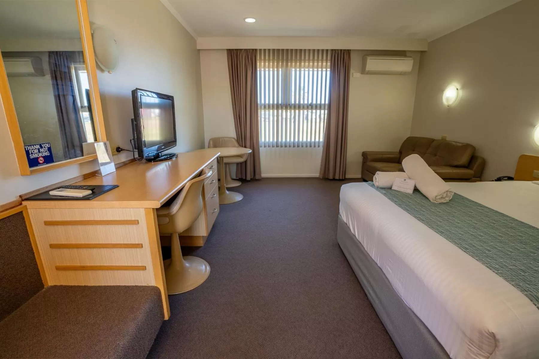 Bedroom, Bed in Hospitality Carnarvon, SureStay Collection by Best Western