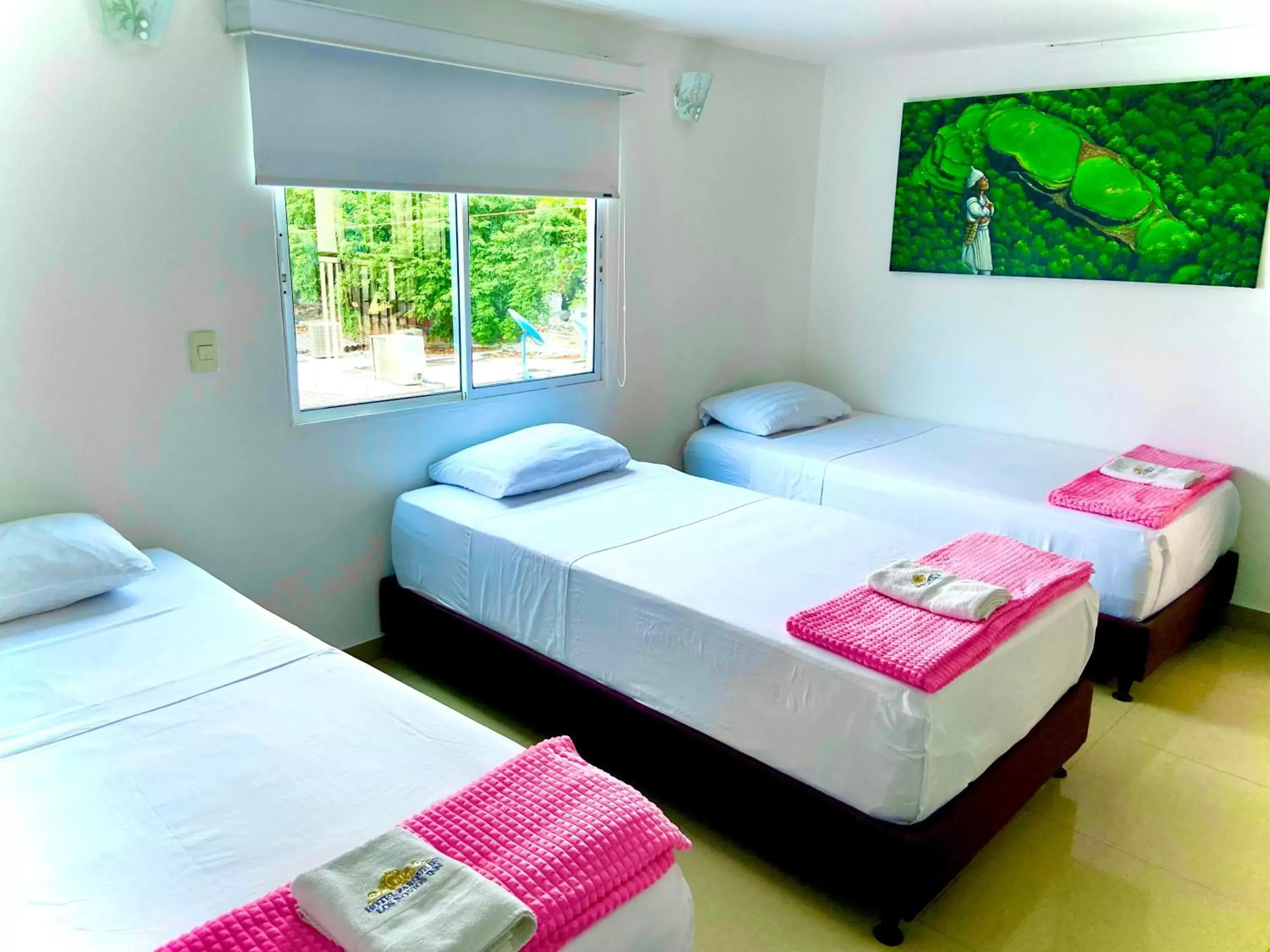 Triple Room in Hotel Parque de los Novios Inn Triple Room in Hotel Parque de los Novios Inn