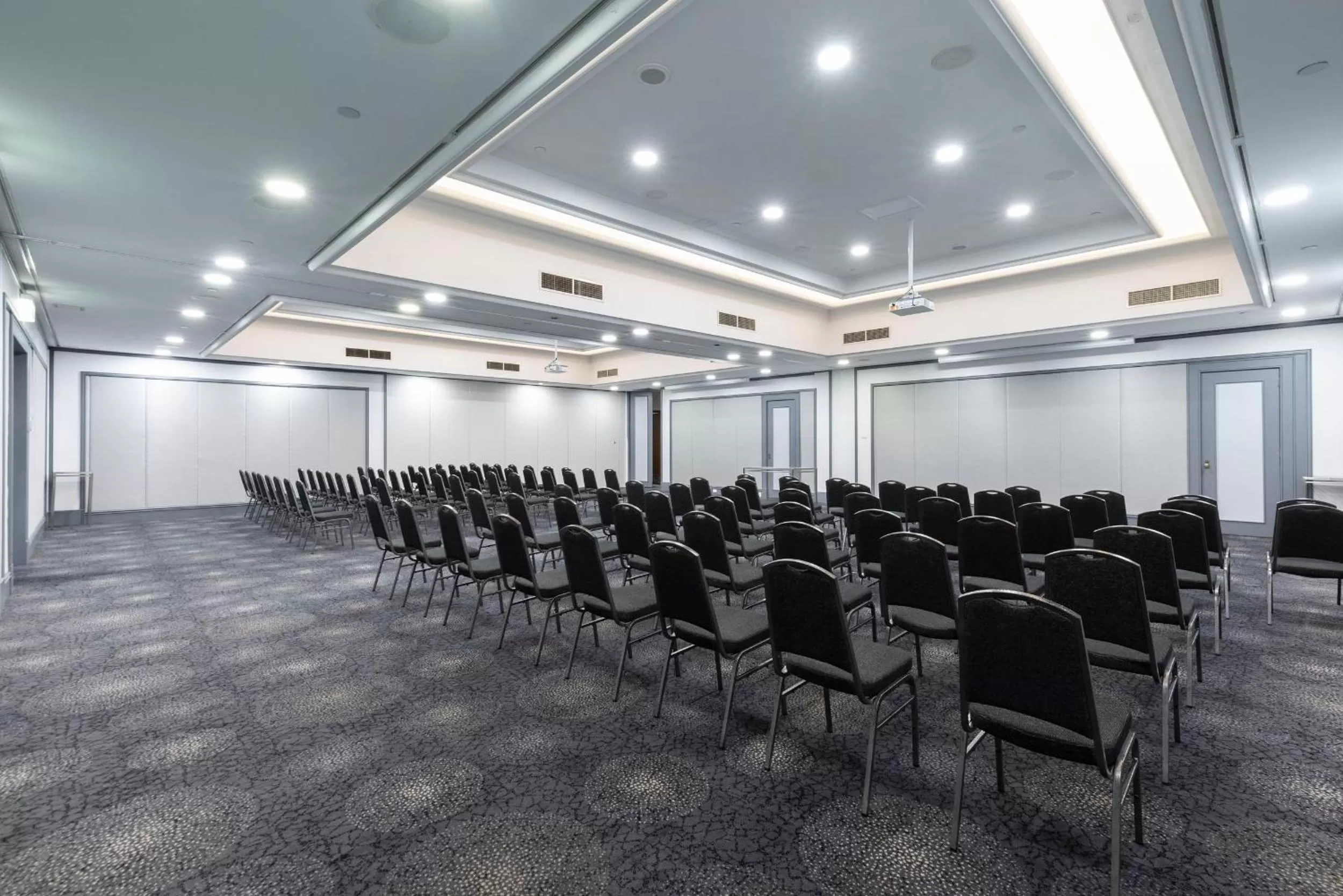 Meeting/conference room in Novotel Sydney Central