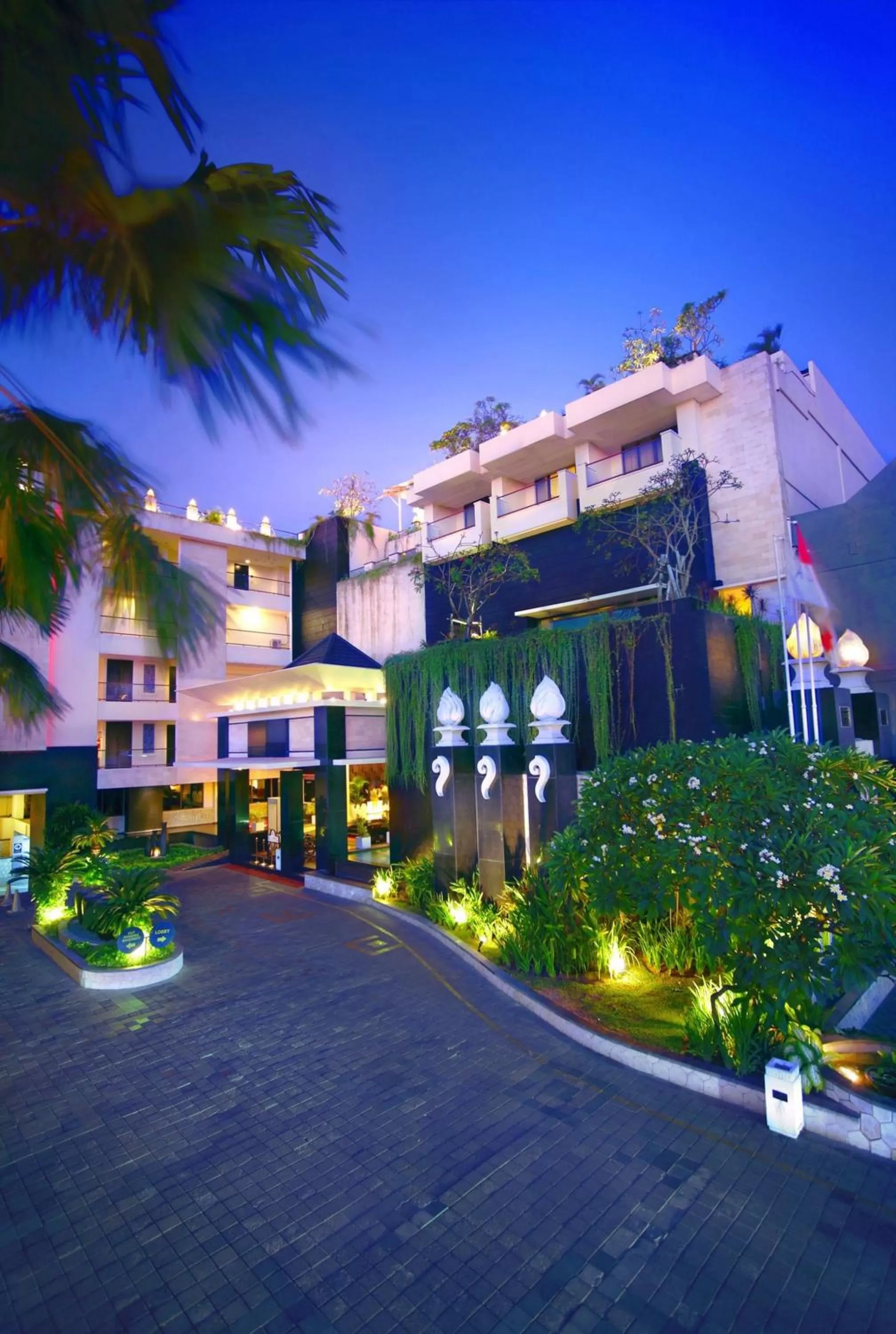Facade/entrance in Aston Kuta Hotel and Residence
