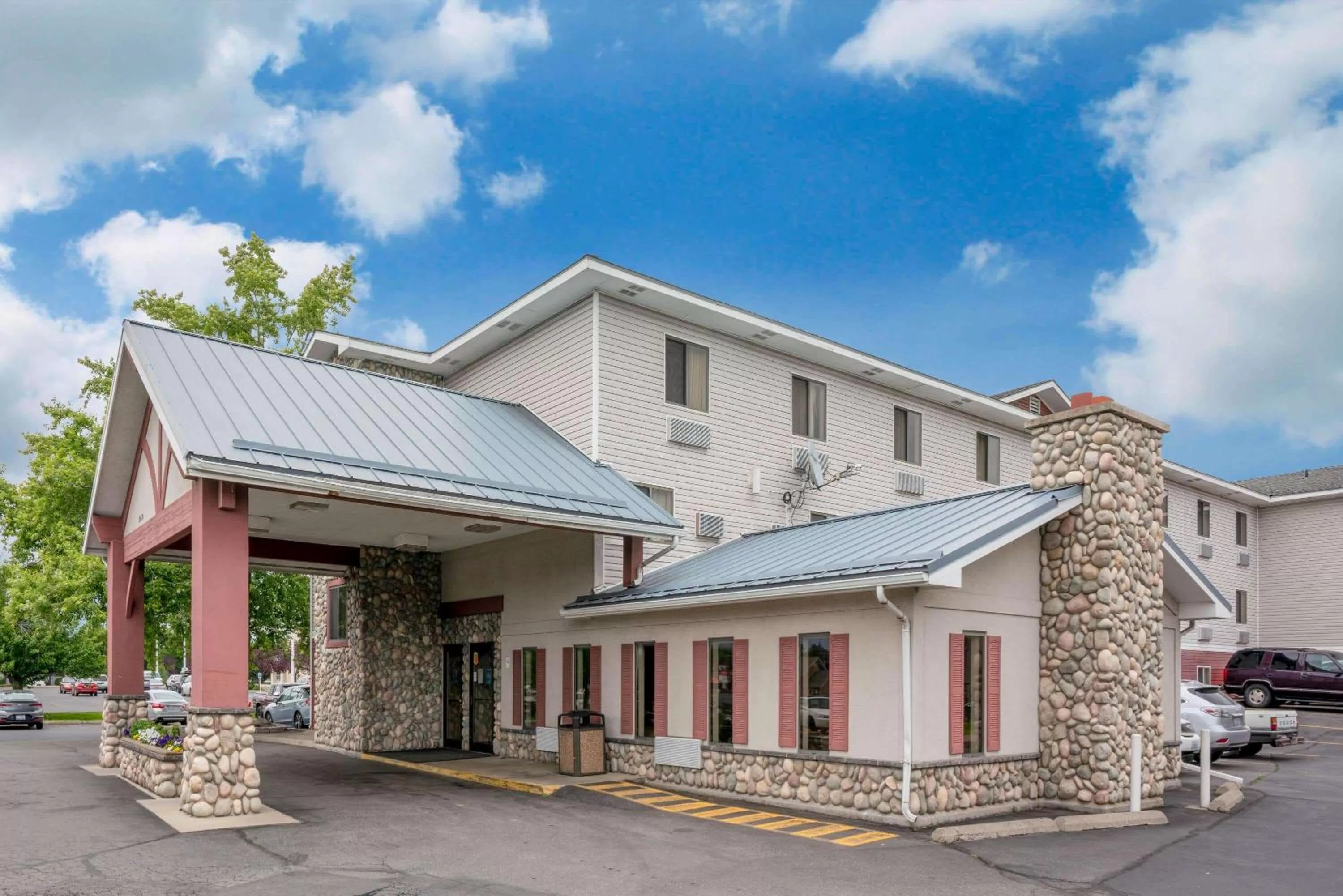 Property building in Super 8 by Wyndham Spokane Valley