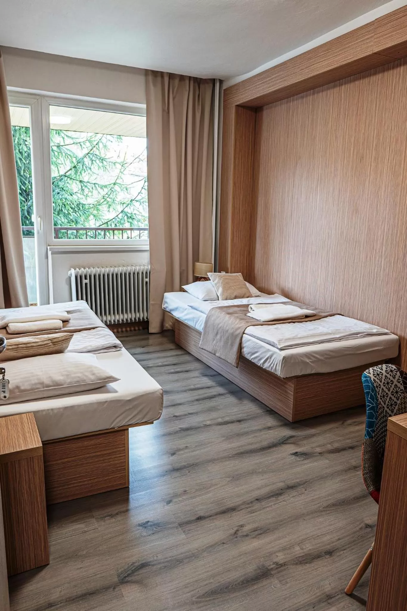 Photo of the whole room, Bed in Hotel Garni