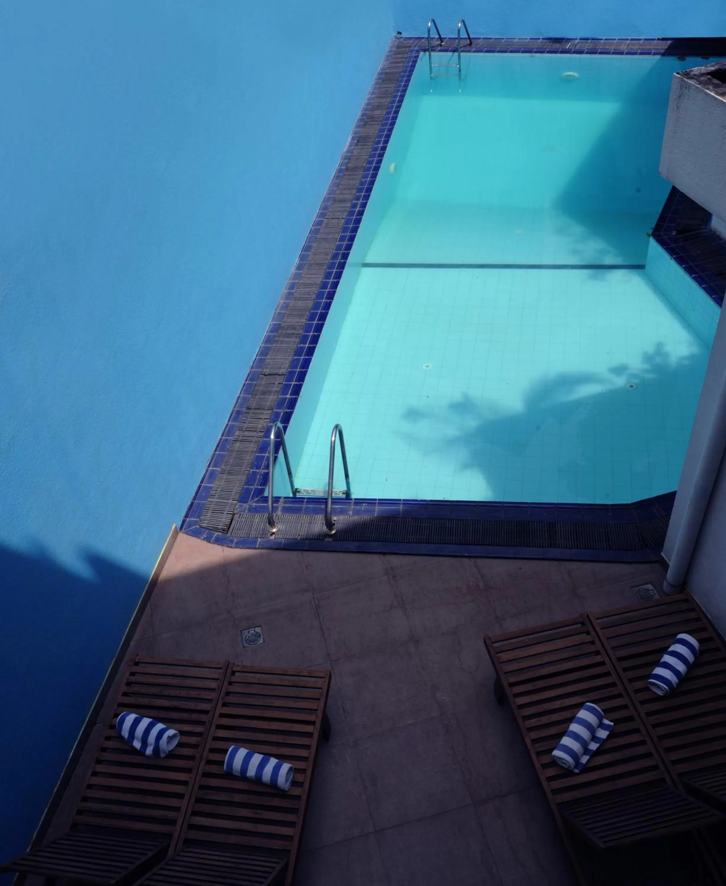 Swimming pool in Hotel See Kandy