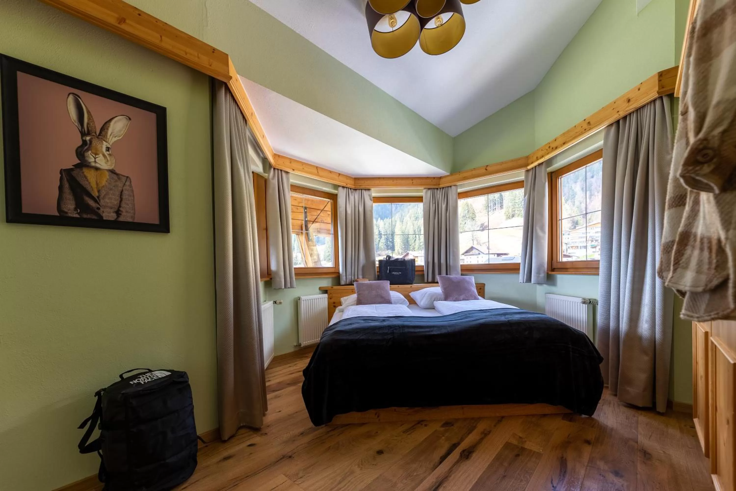 Bedroom, Bed in Wellness Aparthotel "Lechlife" incl Pool - 400m zum SKILIFT