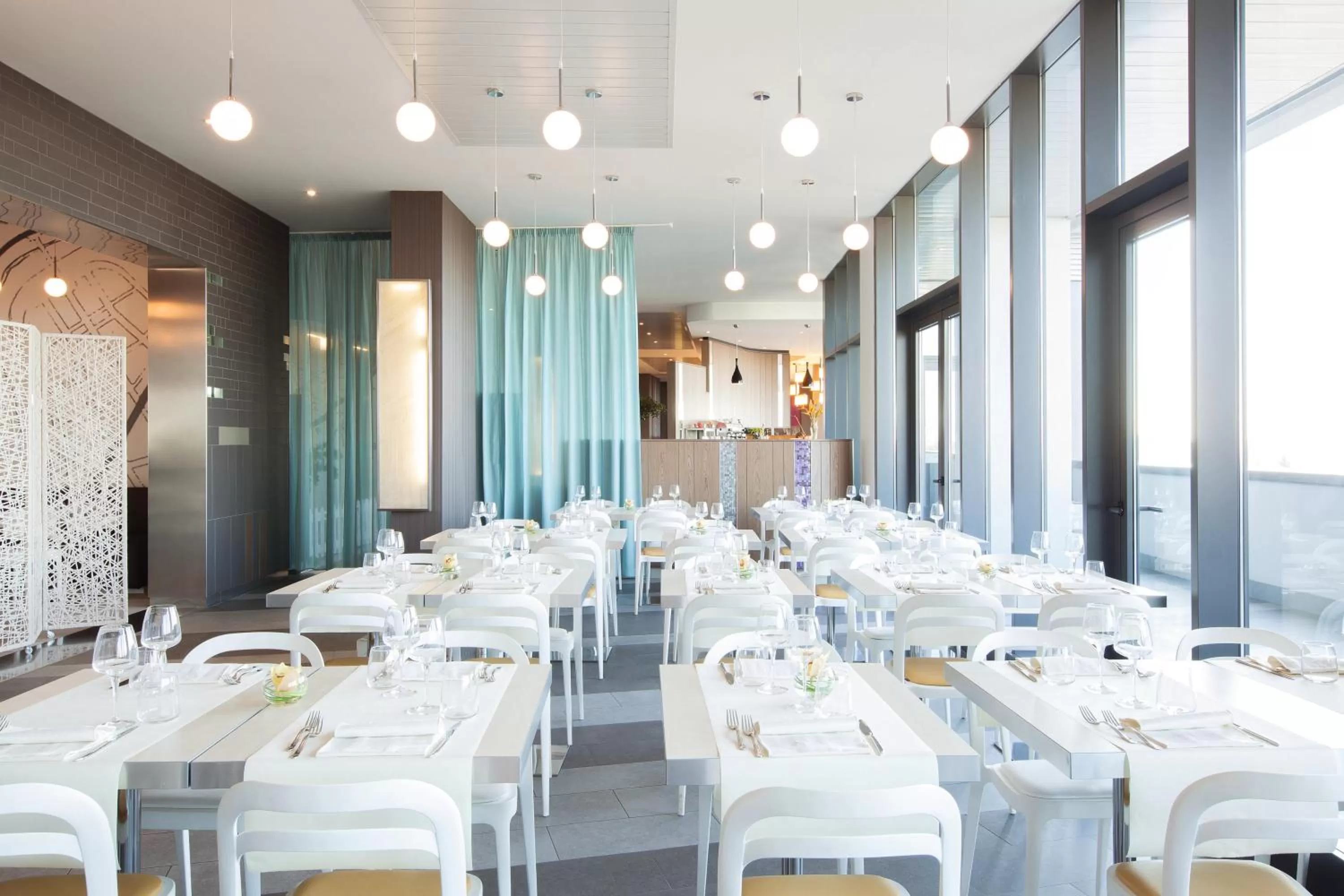 Restaurant/places to eat in Ibis Styles Roma Eur