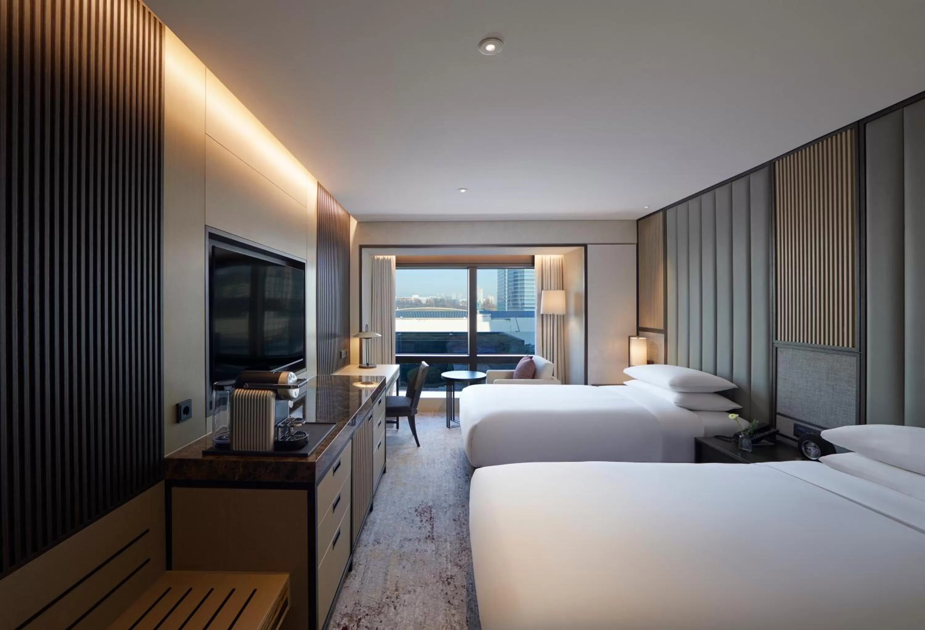 Photo of the whole room, Bed in Grand InterContinental Seoul Parnas by IHG