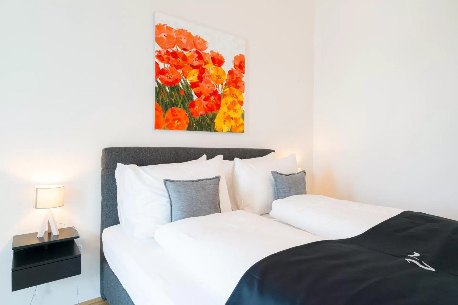 Bed in Vienna Residence, Marina Tower - Danube