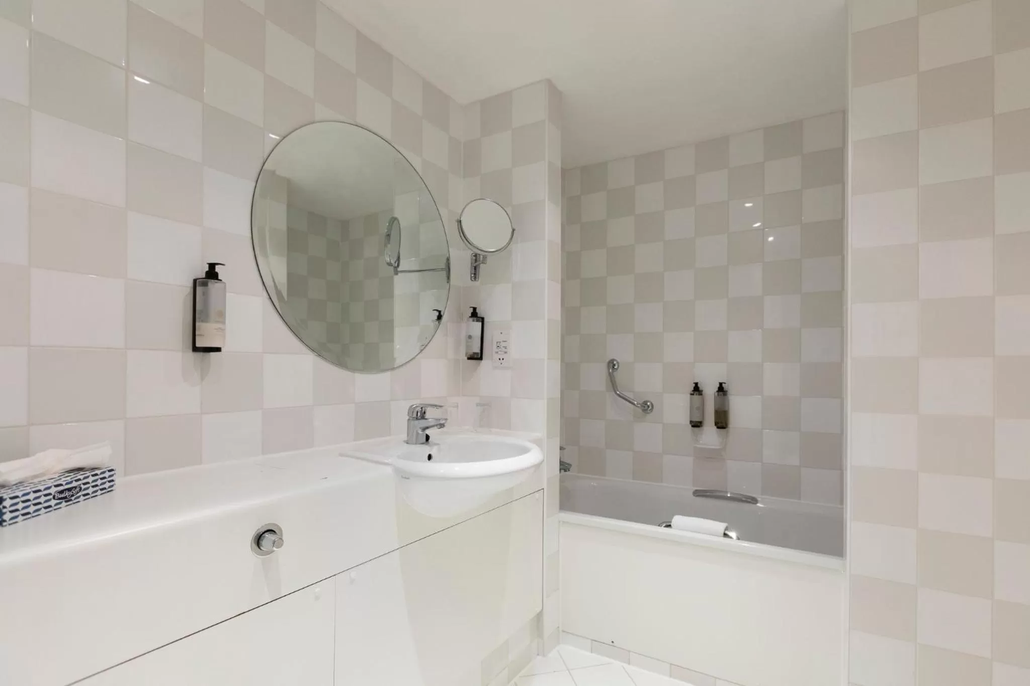 Bathroom in Holiday Inn Guildford by IHG