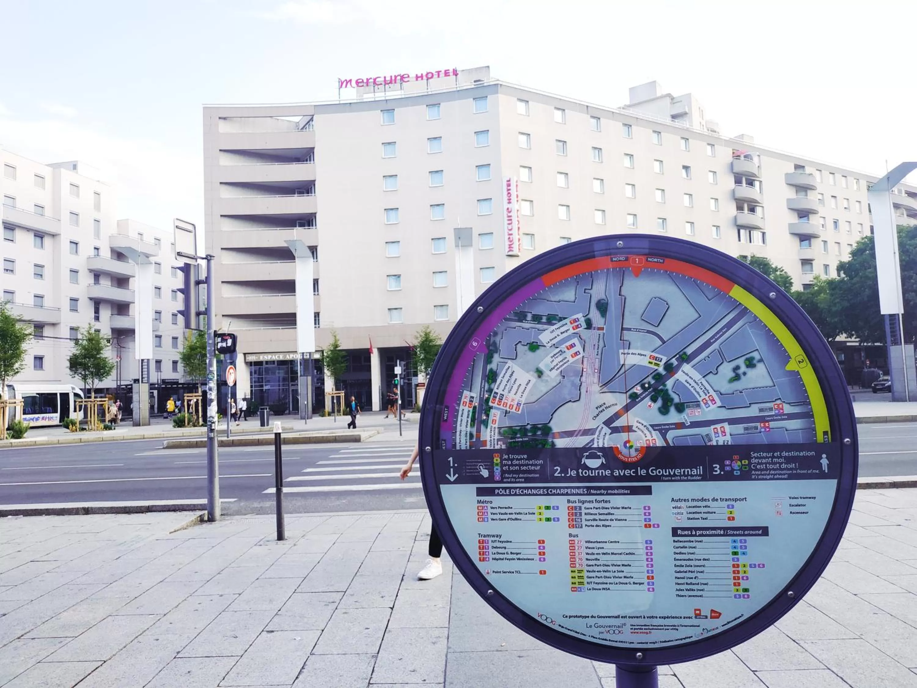 Facade/entrance in Hôtel Mercure Lyon Centre Charpennes Parc de la Tête d'Or