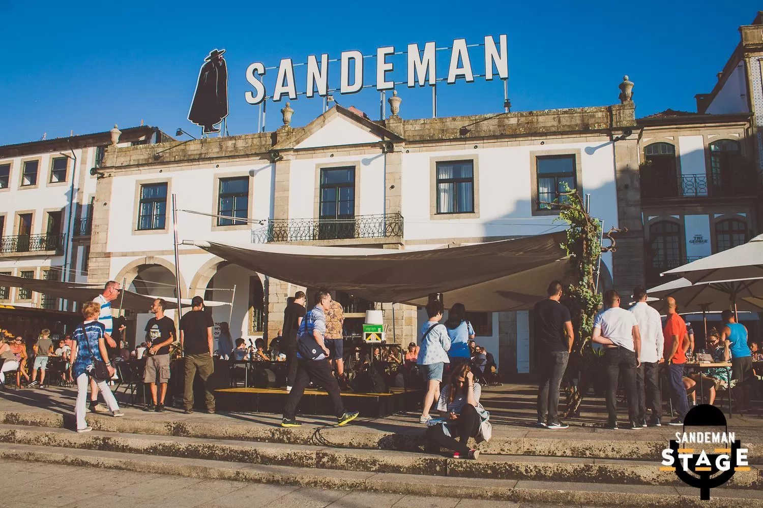 Facade/entrance in The House of Sandeman