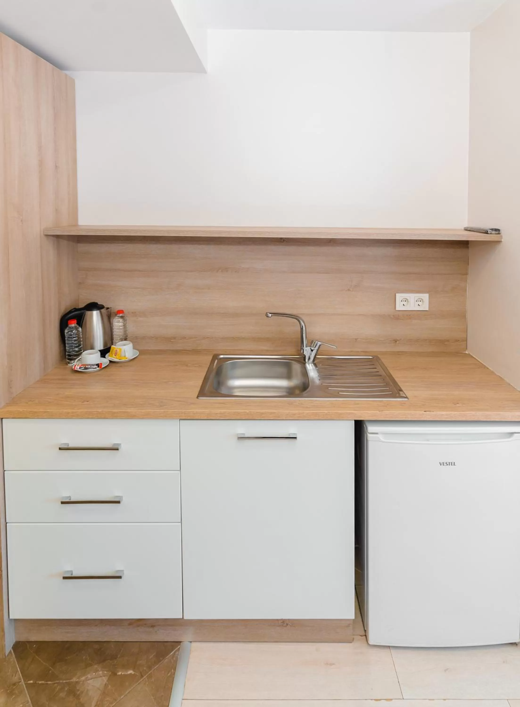 Kitchen or kitchenette in Uçar Royal Hotel ve Konferans Salonu