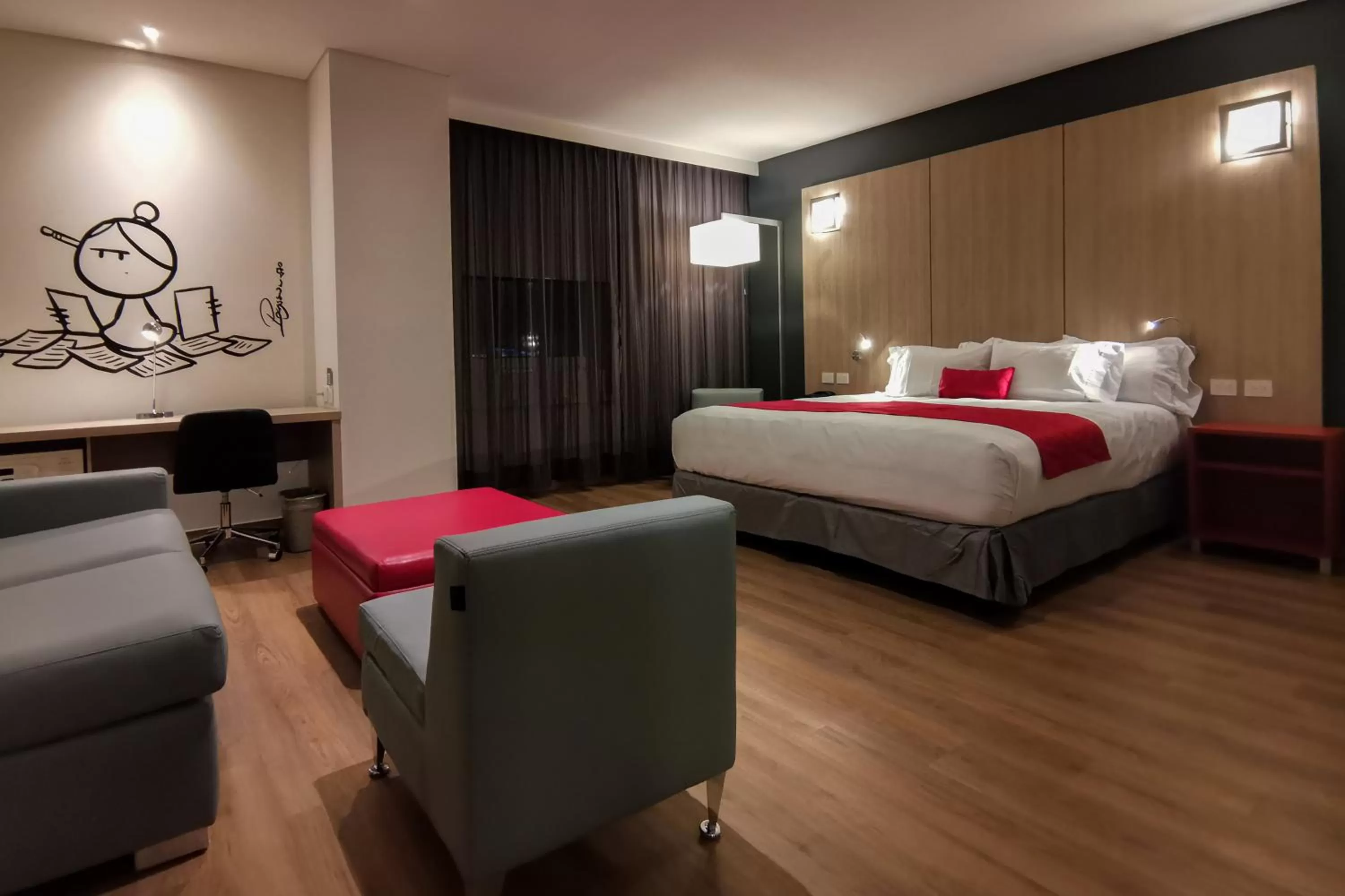 Photo of the whole room, Bed in Ramada Encore by Wyndham Monterrey Apodaca Zona Aeropuerto