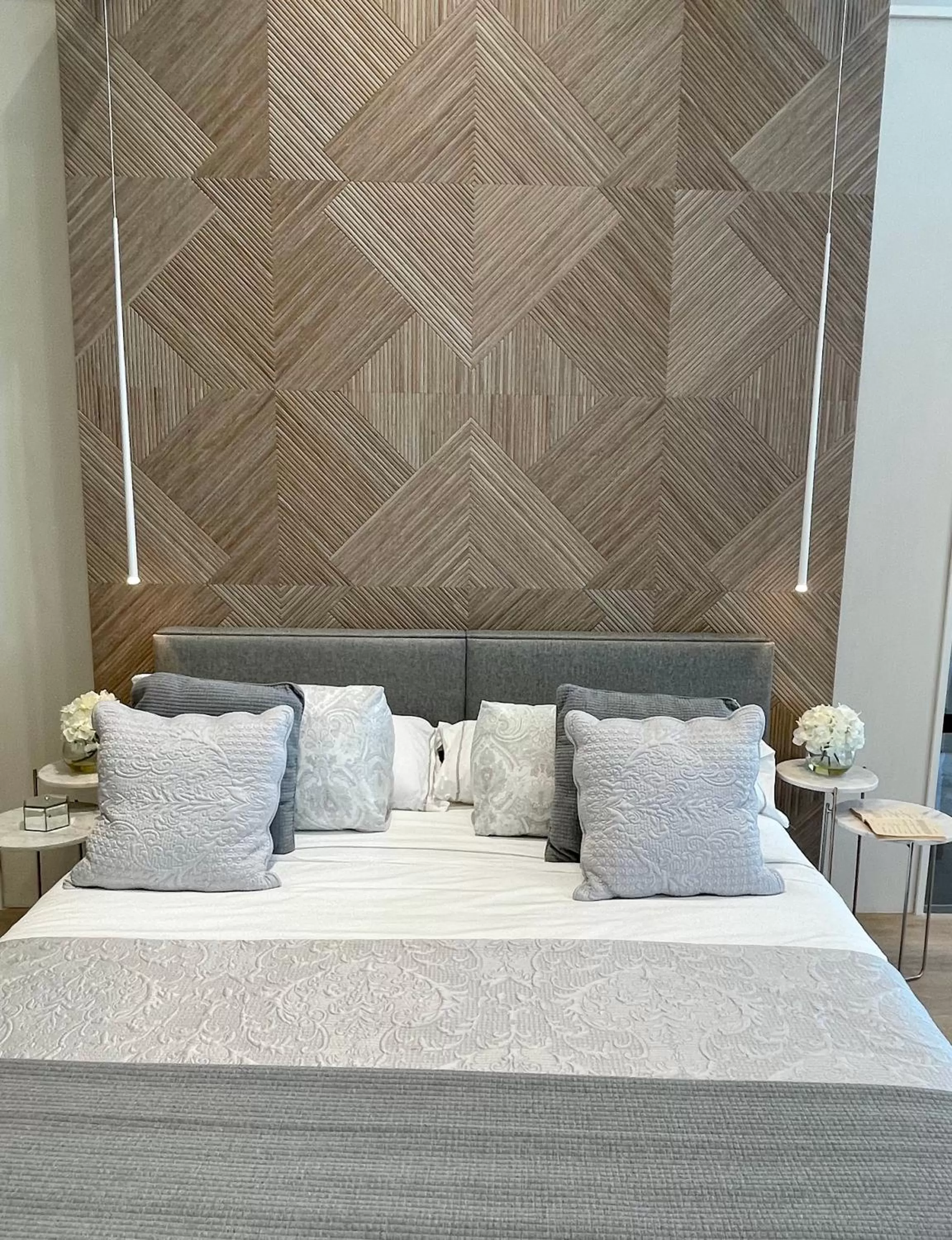 Bedroom, Bed in Luxury Apartments MONDRIAN Market Square II