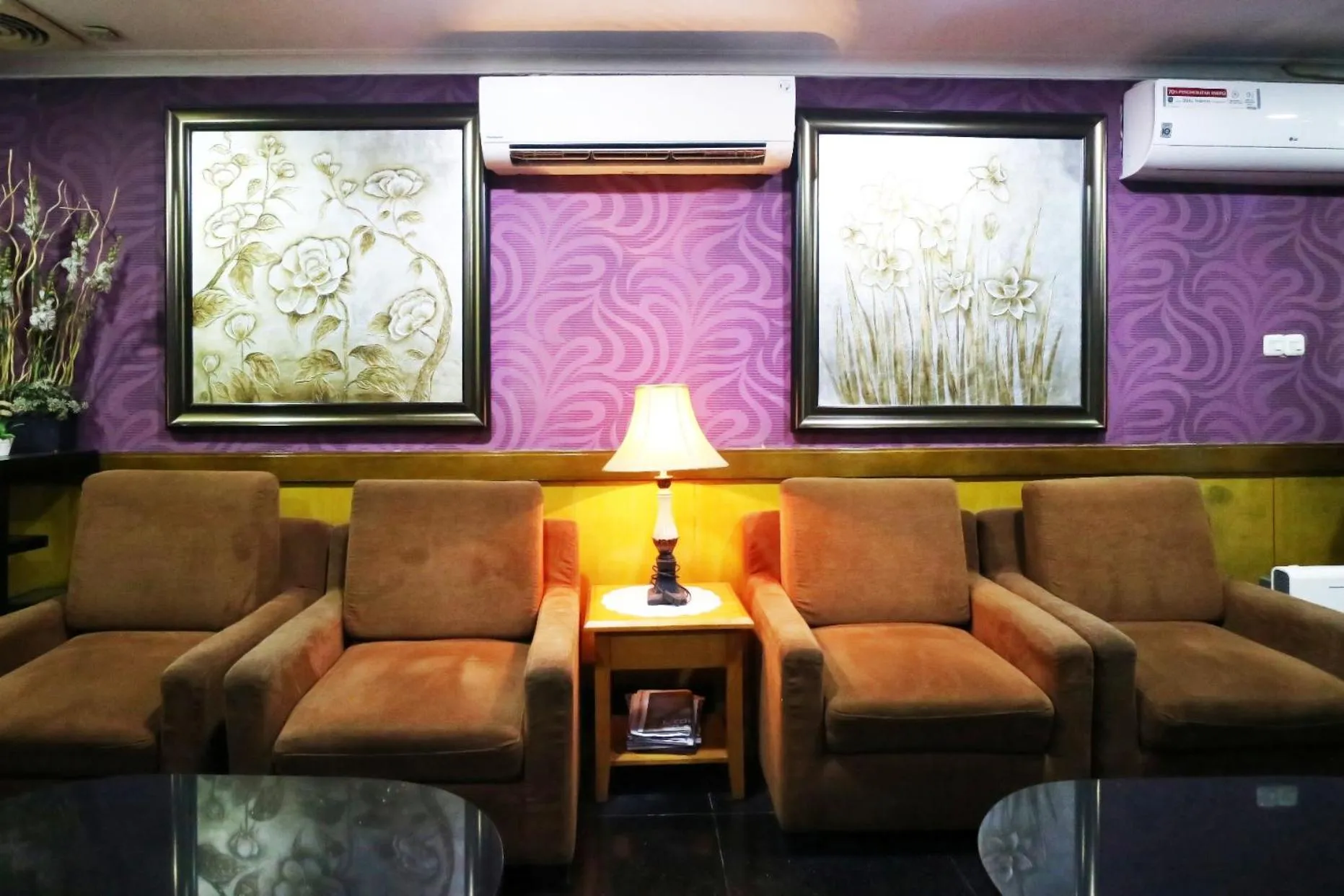 Lobby or reception in Coins Hotel Jakarta