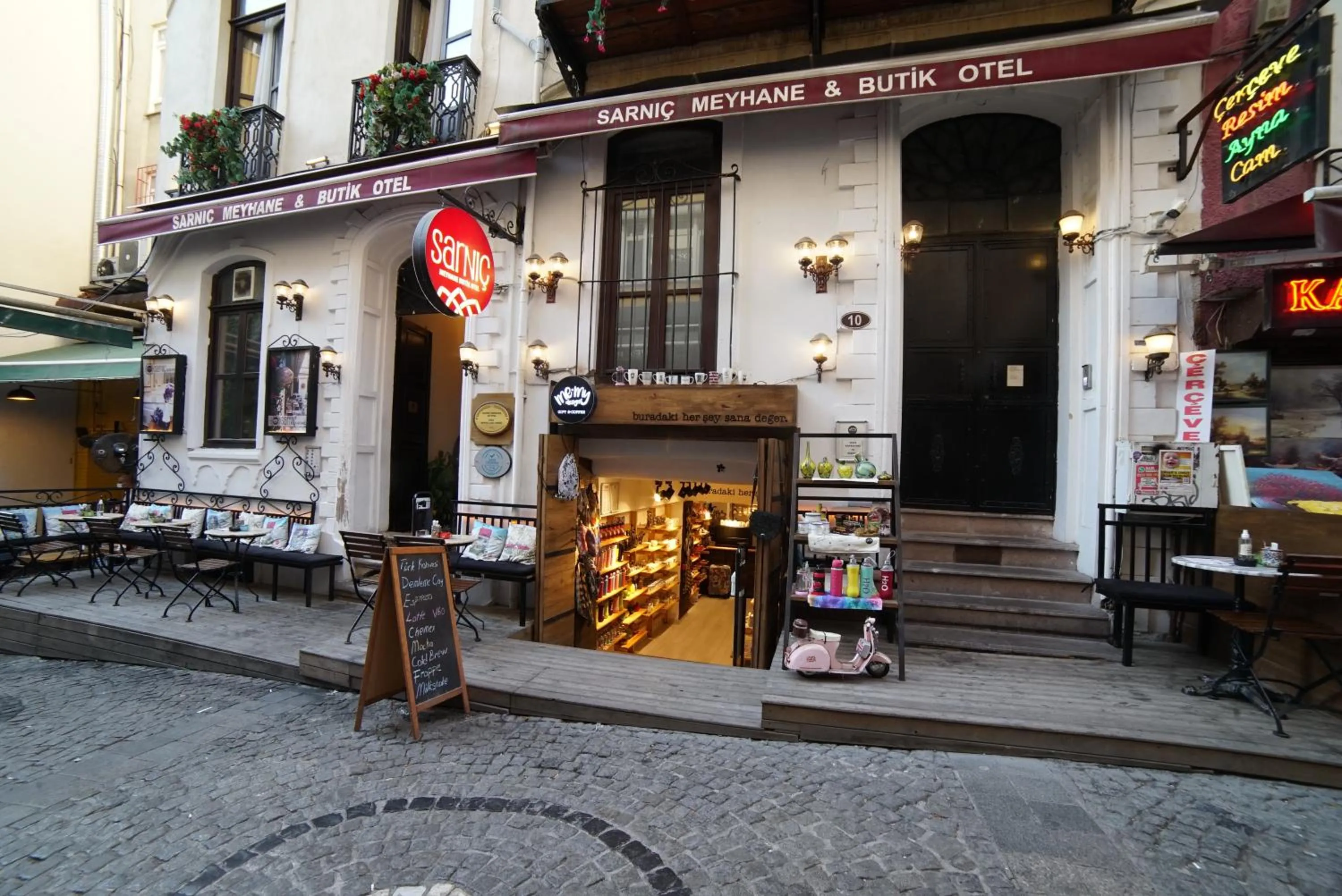Facade/entrance in Sarnıç Butik Otel