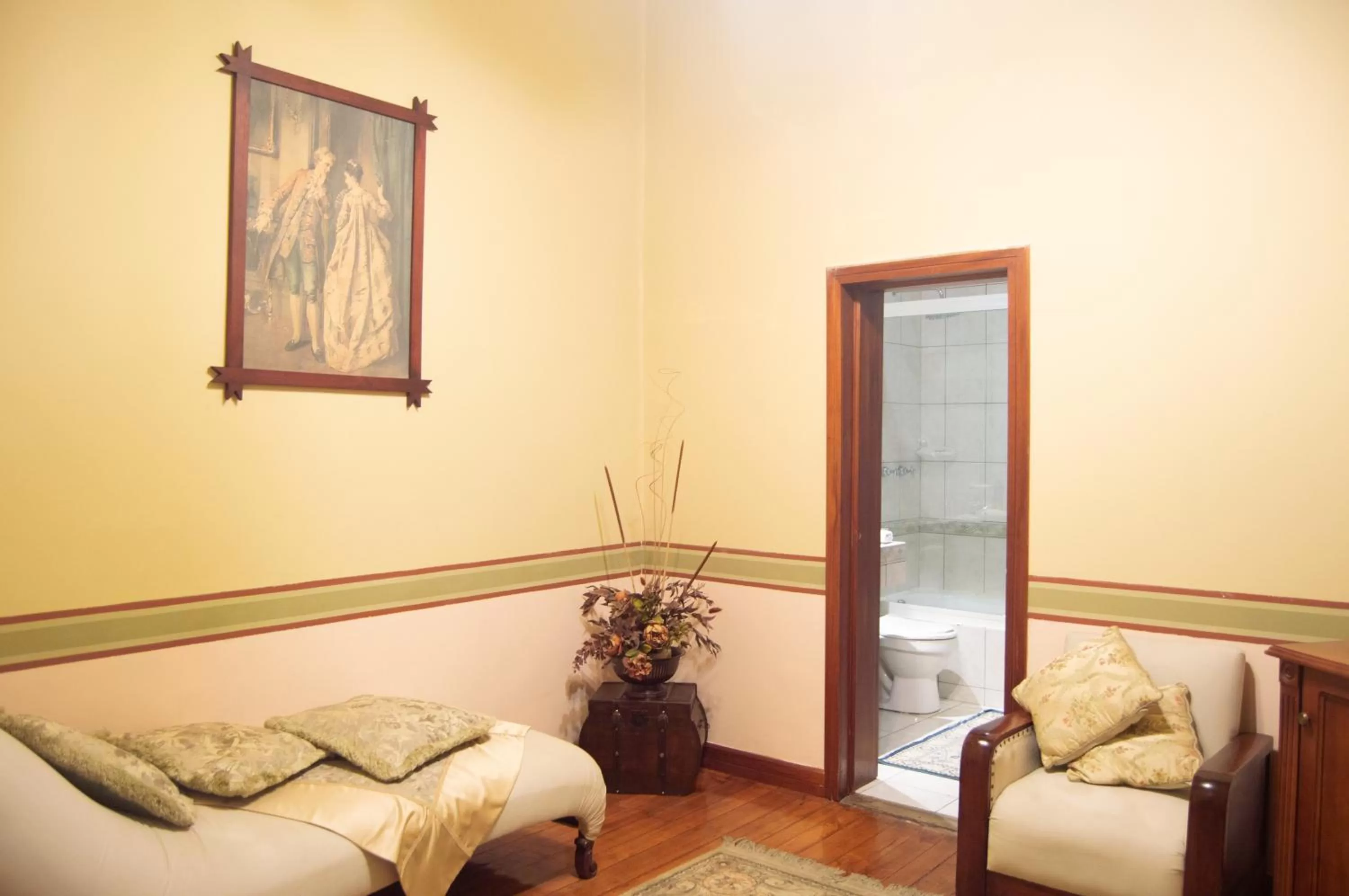 Restaurant/places to eat in Hotel Carvallo