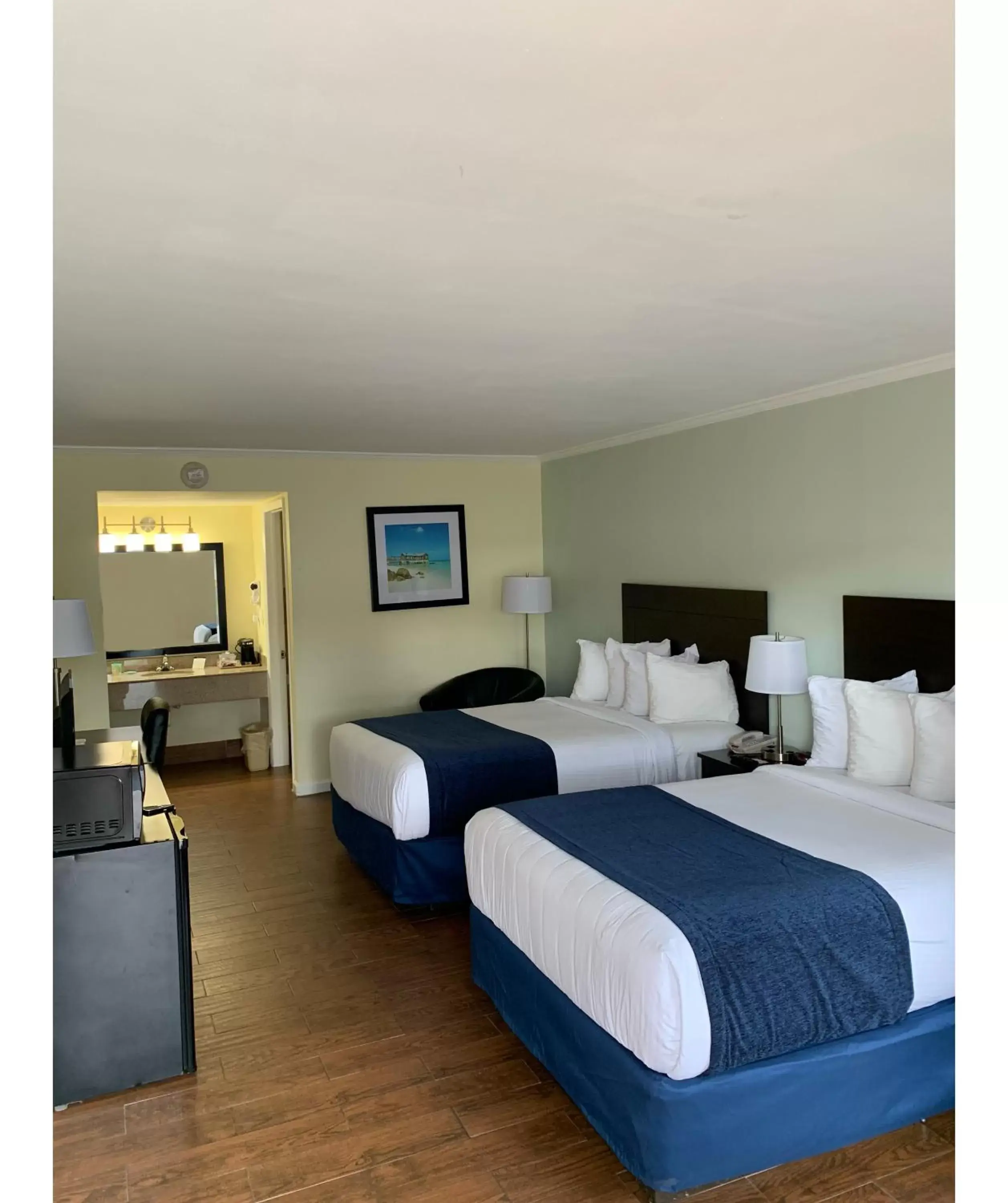 Standard Double Room with Two Double Beds in Fairway Inn Florida City Homestead Everglades Standard Double Room with Two Double Beds in Fairway Inn Florida City Homestead Everglades