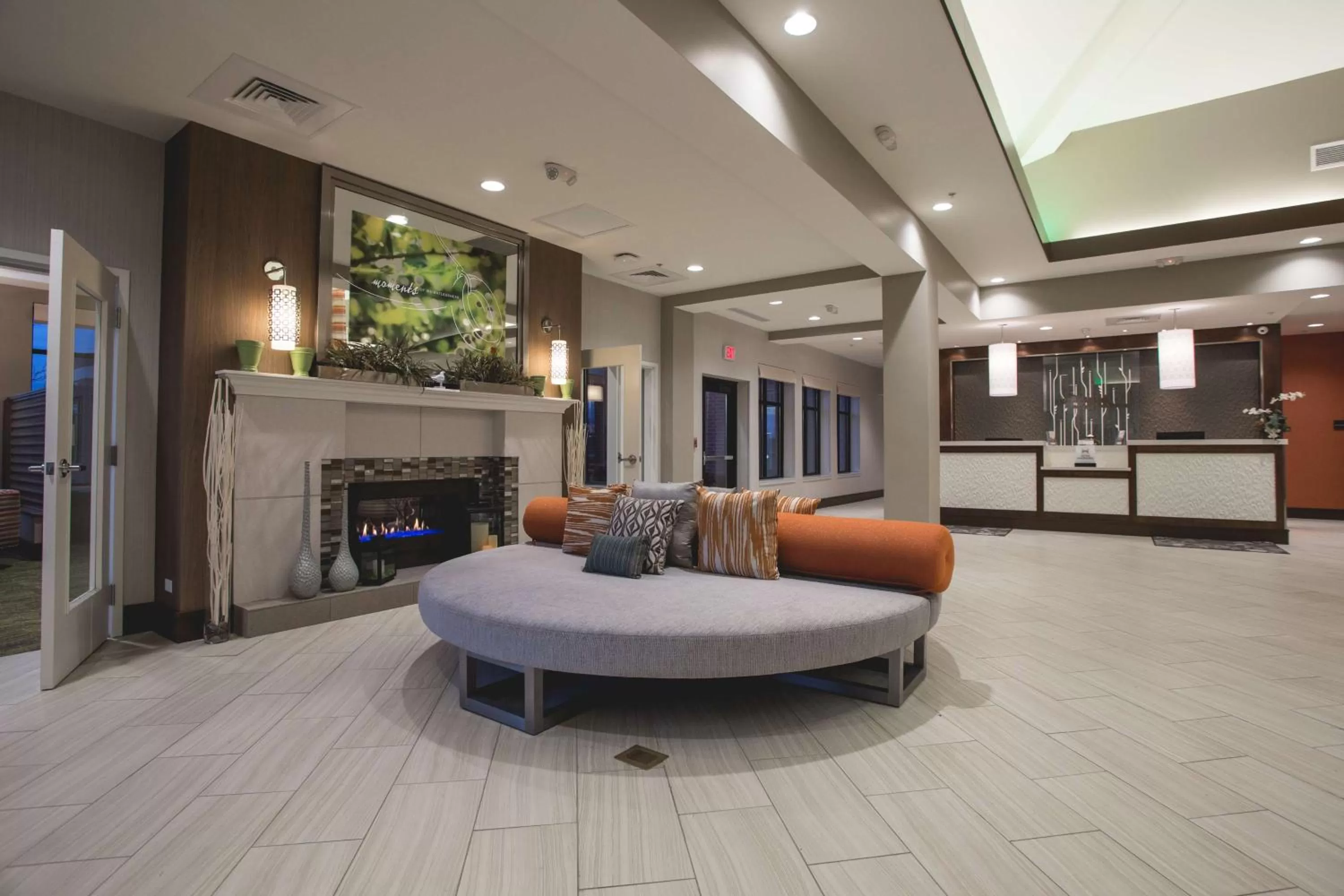 Lobby or reception in Hilton Garden Inn Bolingbrook I-55