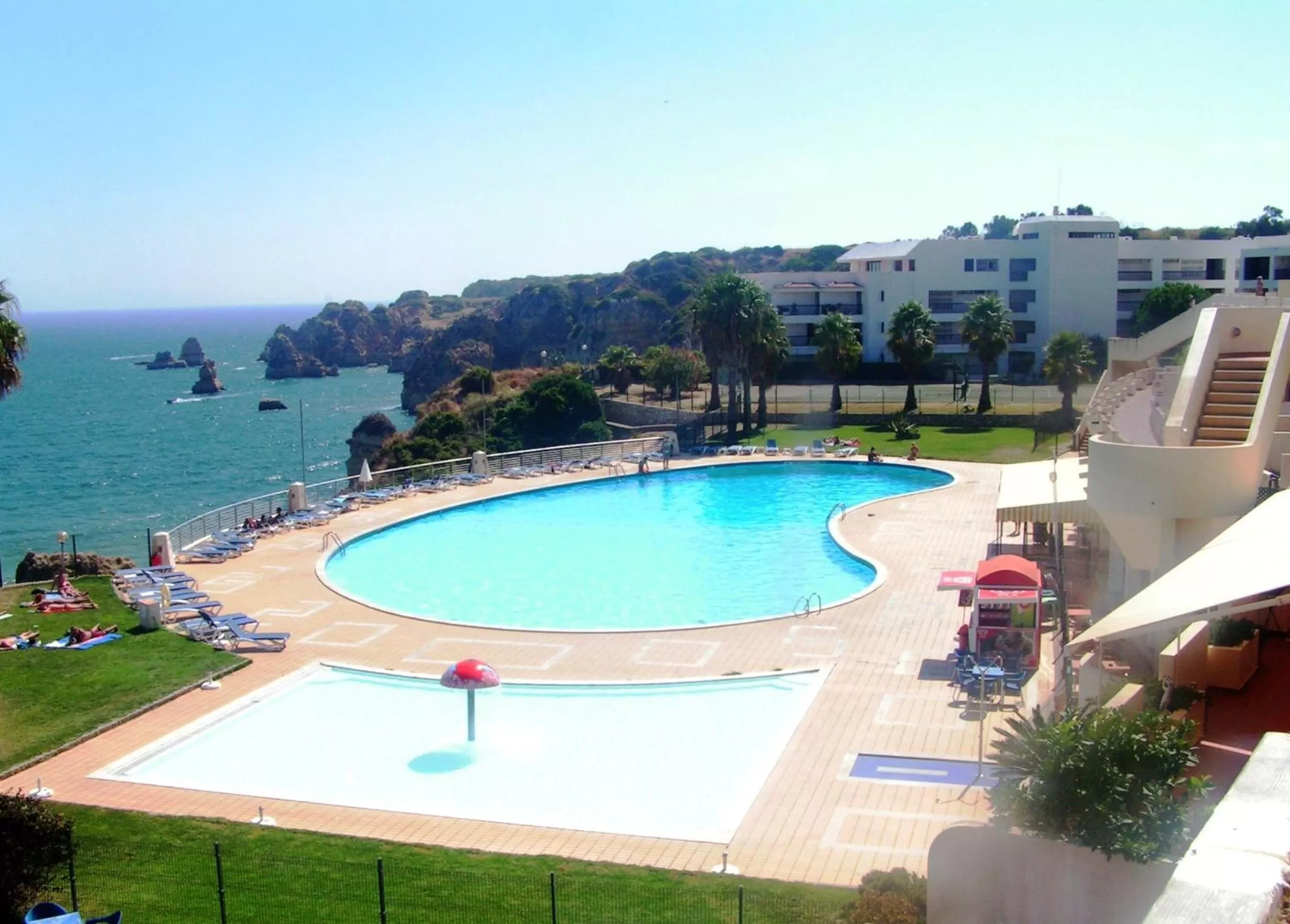 Swimming pool in Iberlagos