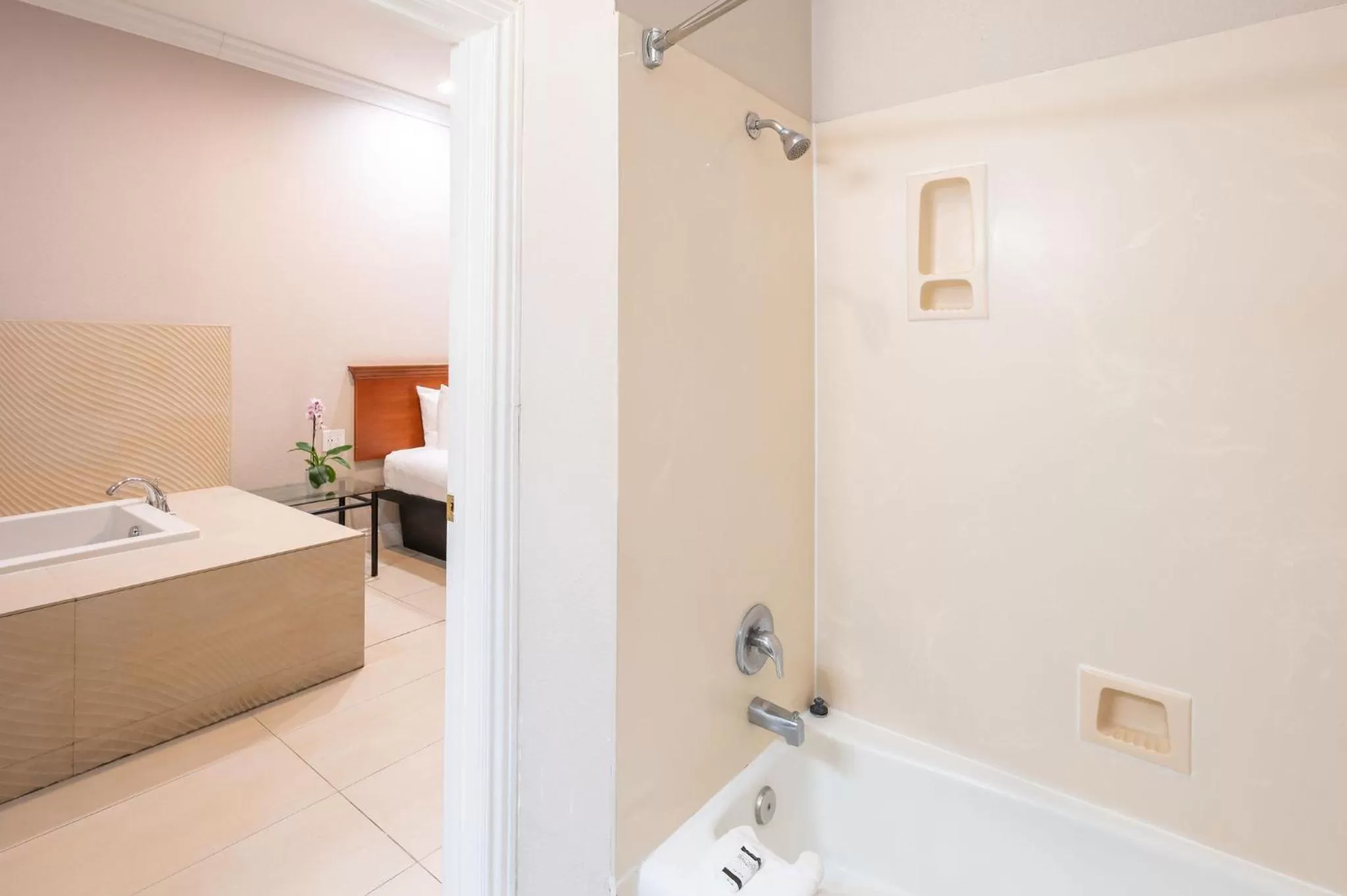 Ramada by Wyndham Redondo Beach