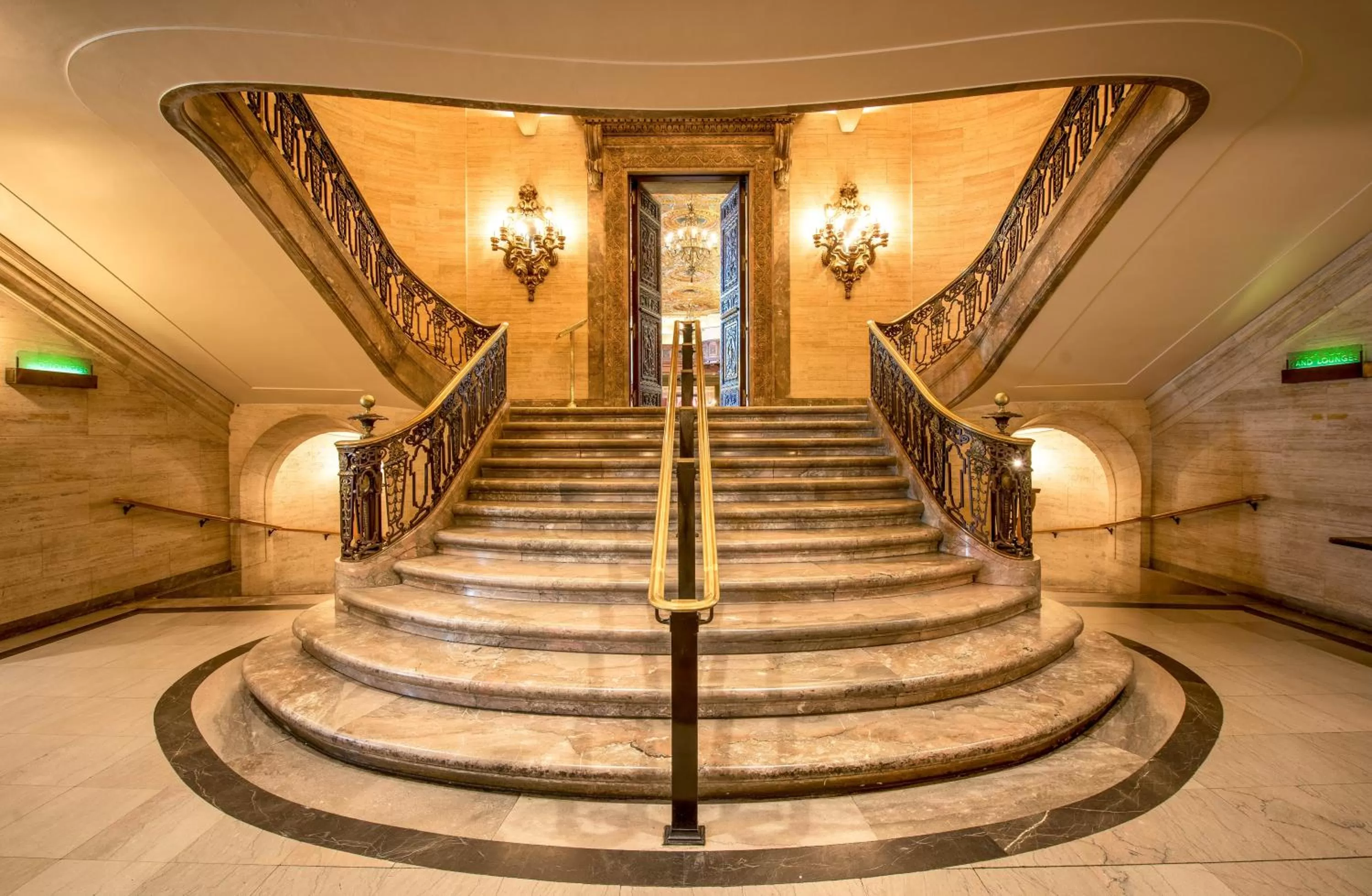 Business facilities in Hotel Du Pont