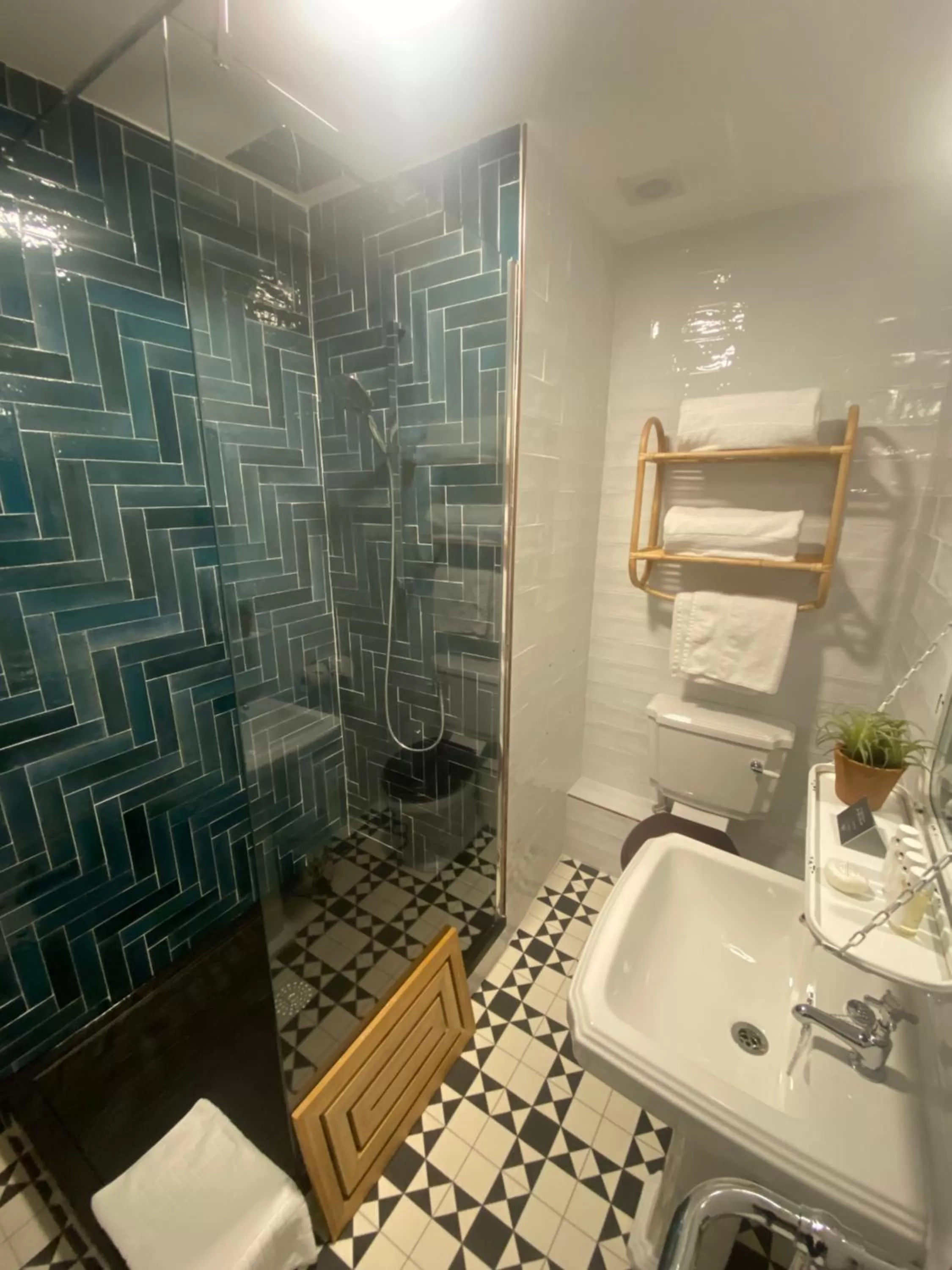 Property building in Hartford Hall on School Lane