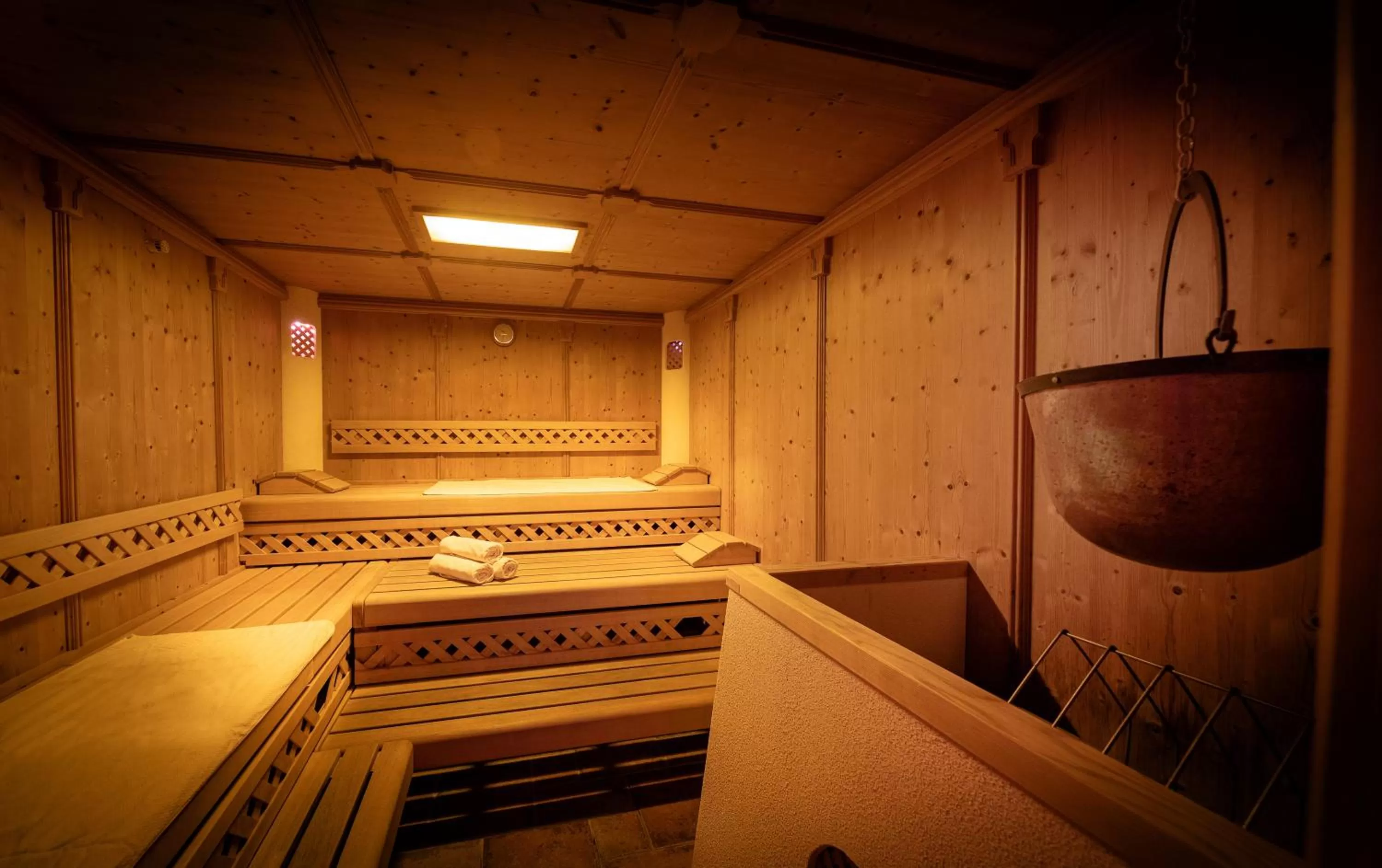 Sauna in Hotel Der Schmittenhof