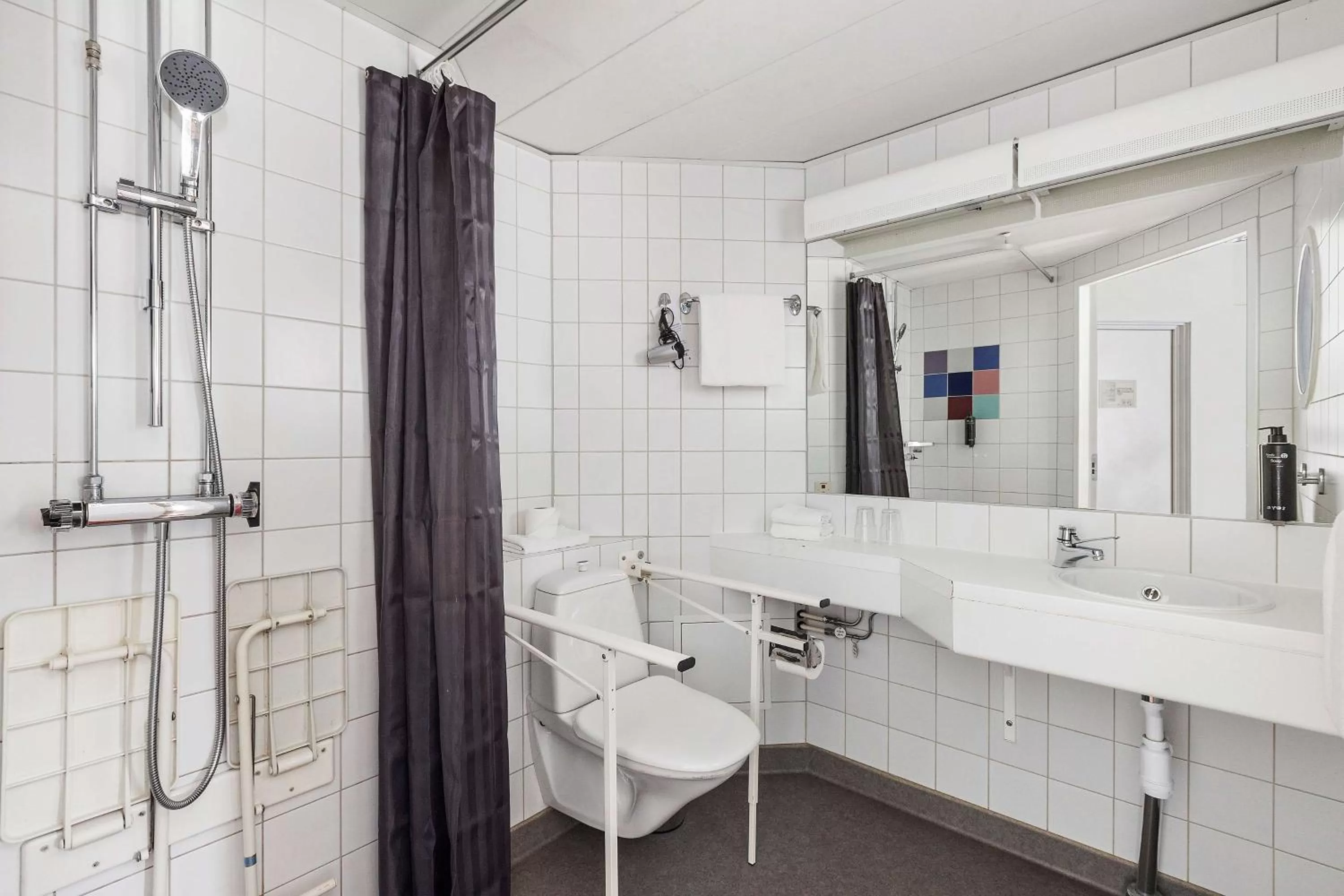Bathroom in Best Western Eurostop Orebro