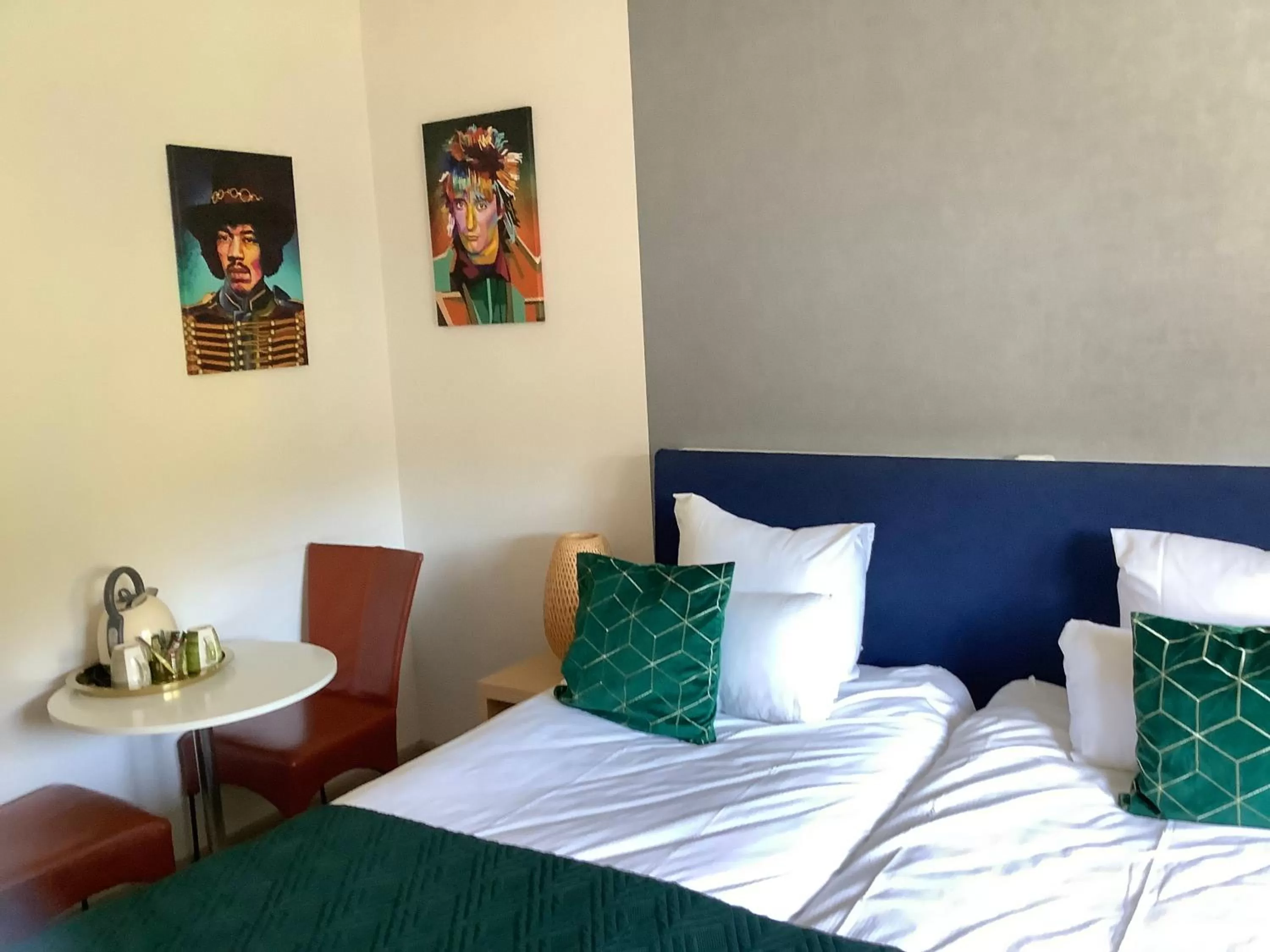 Bed in Am Obersee Hotel