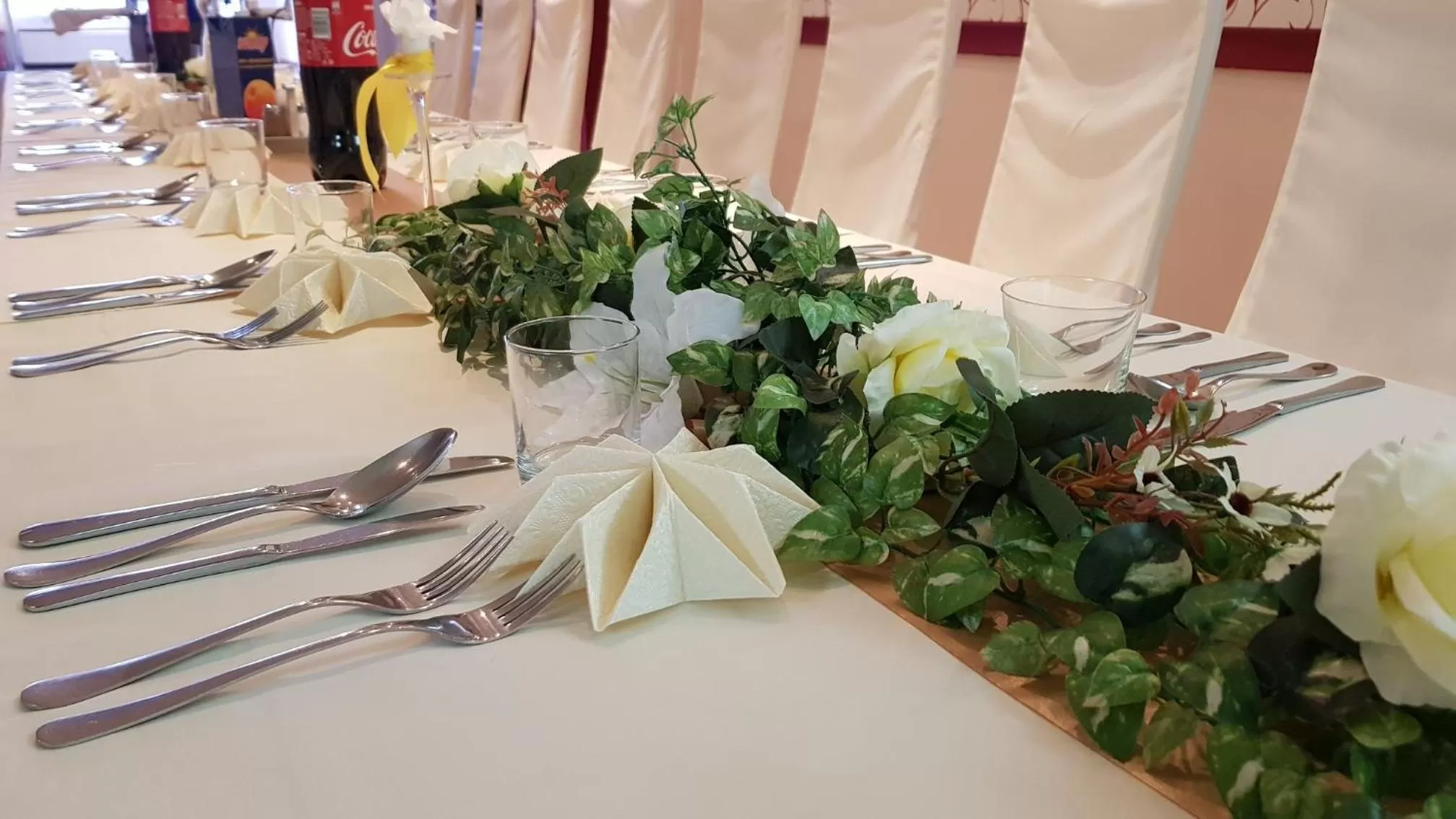 Restaurant/Places to Eat in Hotel Centrál