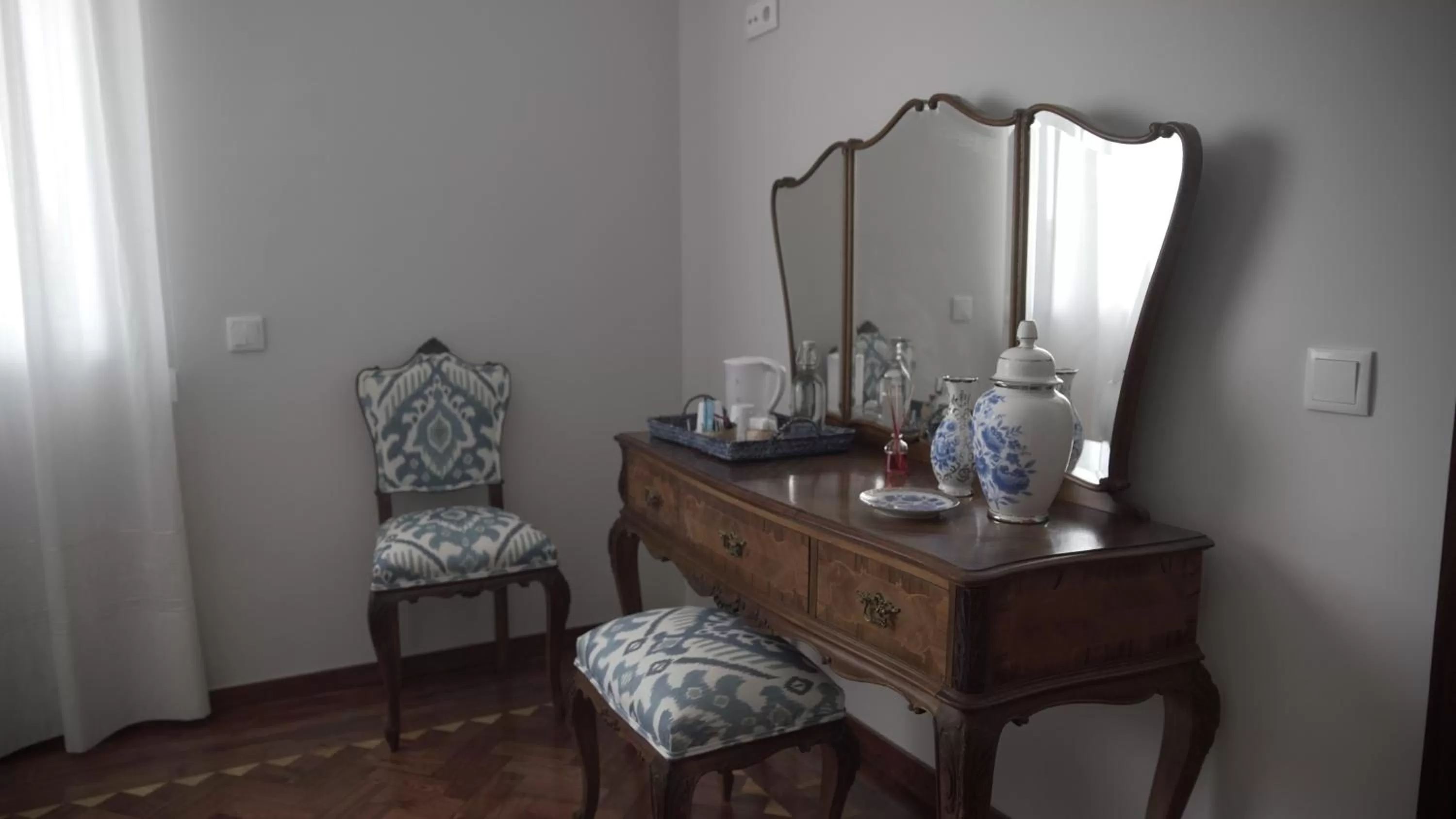 Coffee/tea facilities in Vila Milreu Guest House