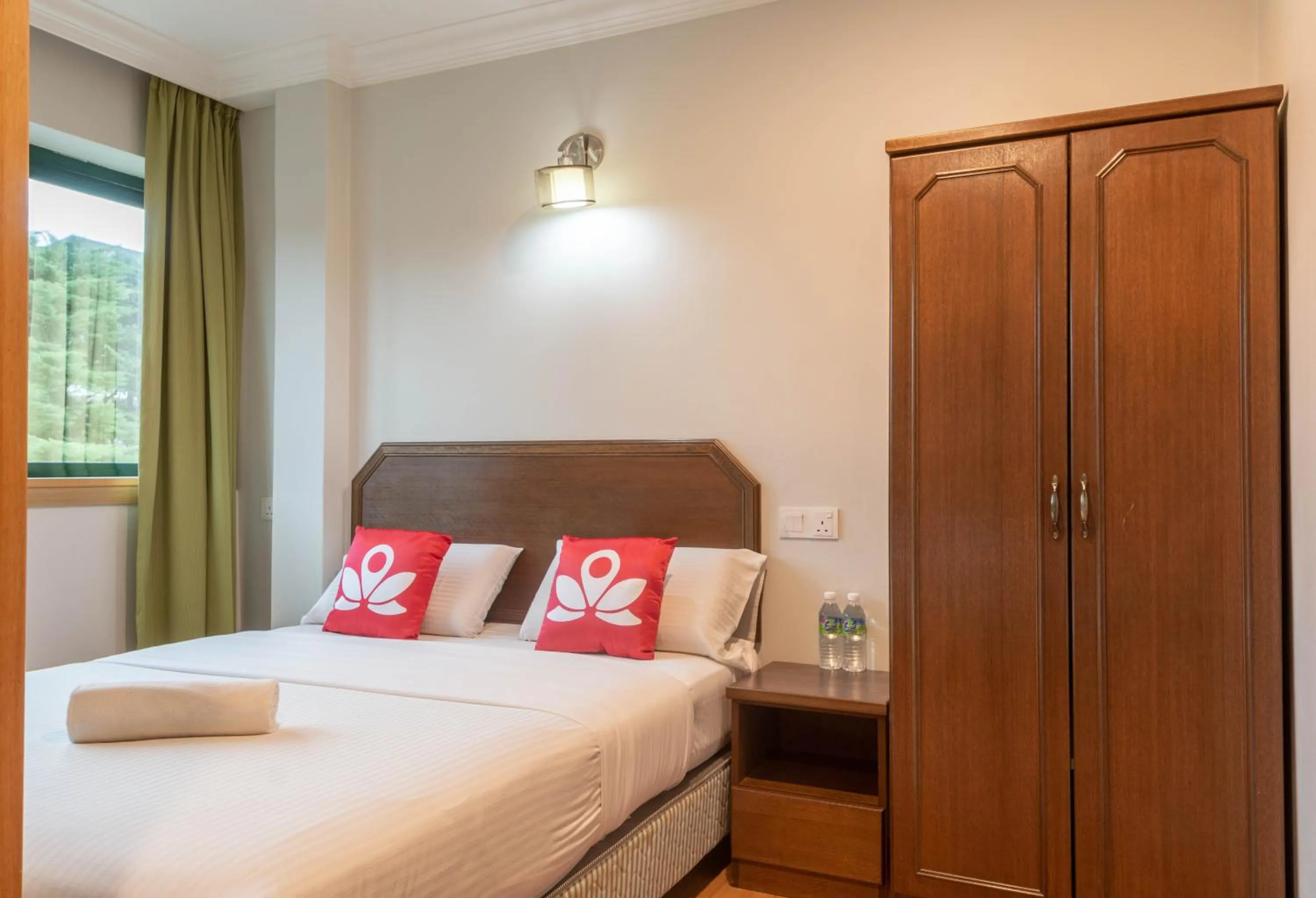 Bed in Hotel Rose Crest Hill, Cameron Highlands