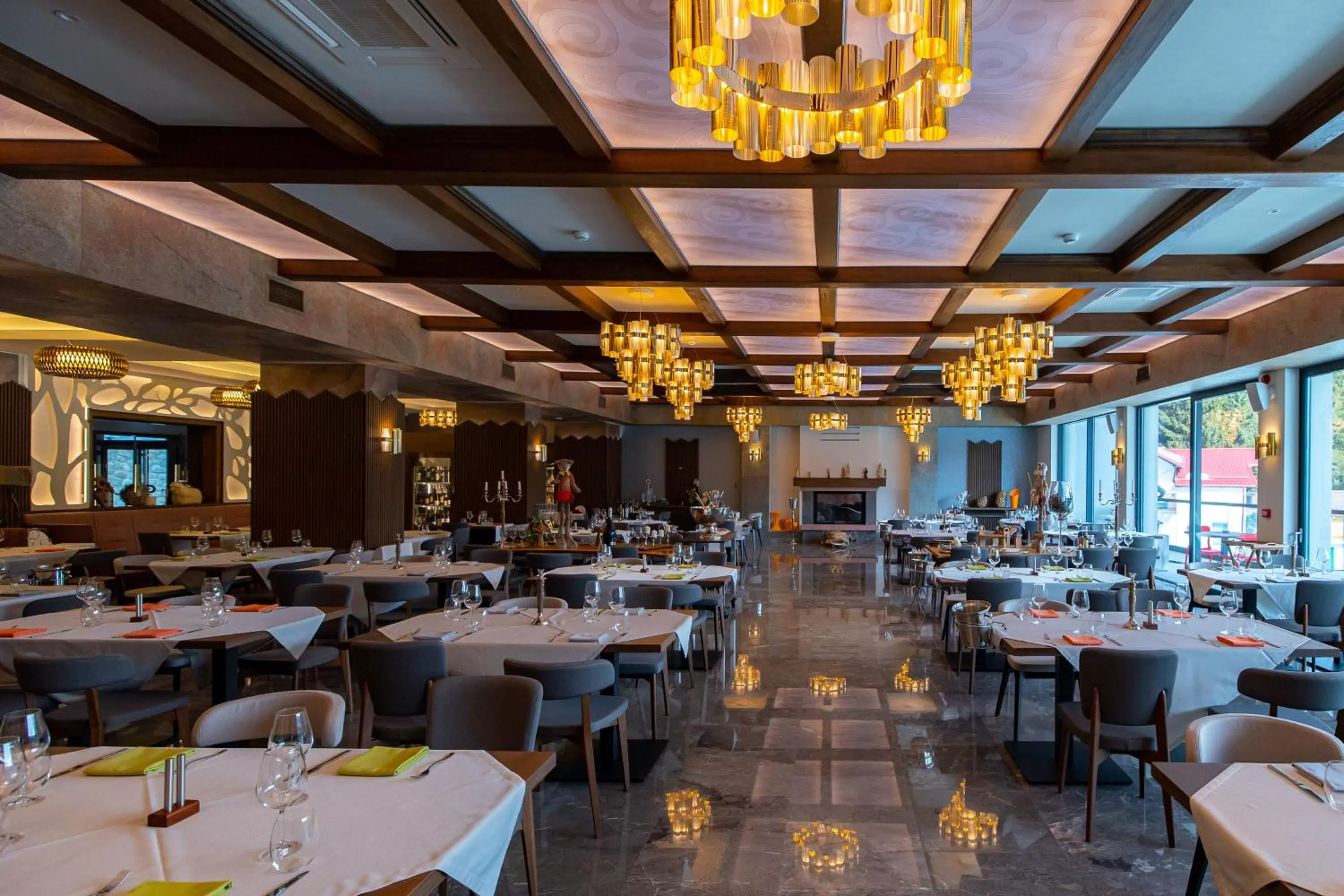 Restaurant/places to eat in Hotel Belmont & Spa