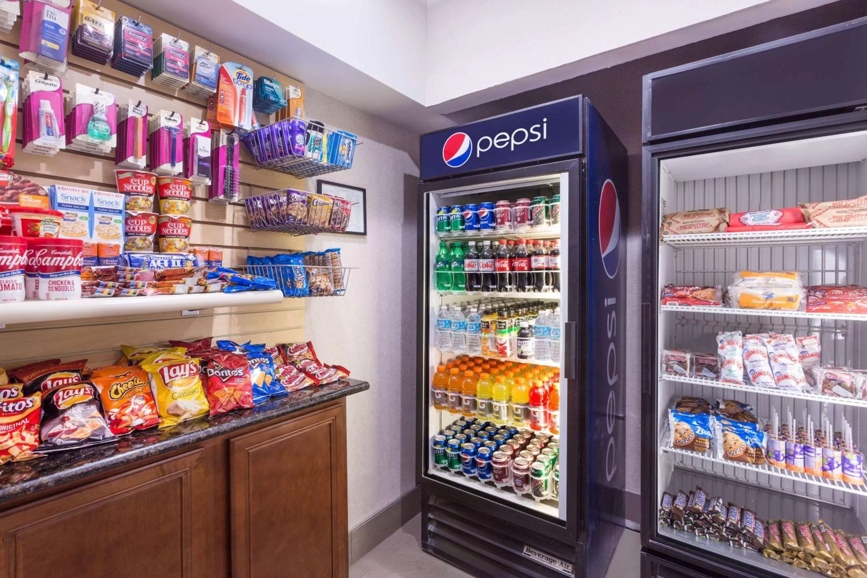 Food and drinks in Ramada by Wyndham Tuscaloosa