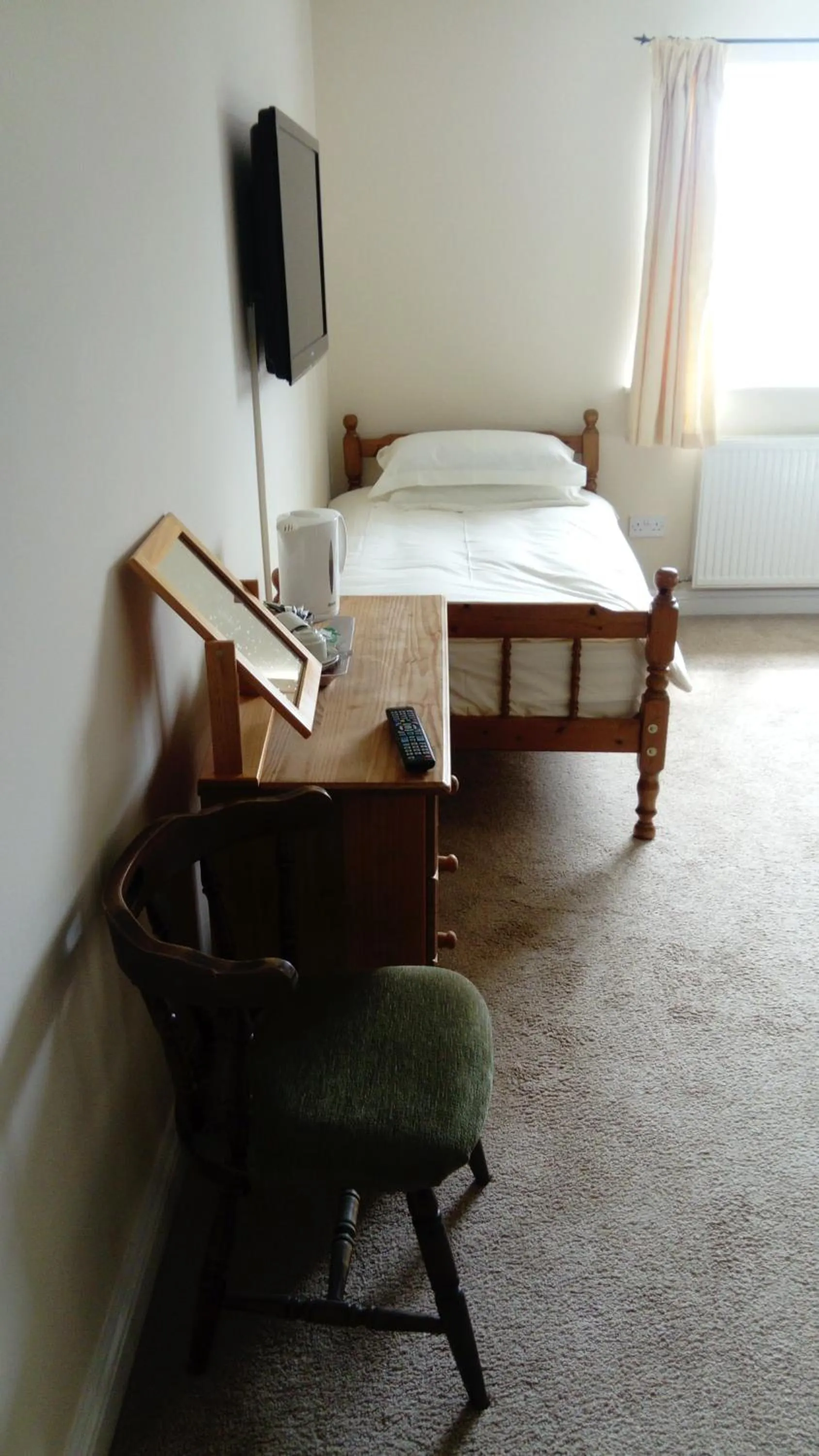 Bed in the old red lion