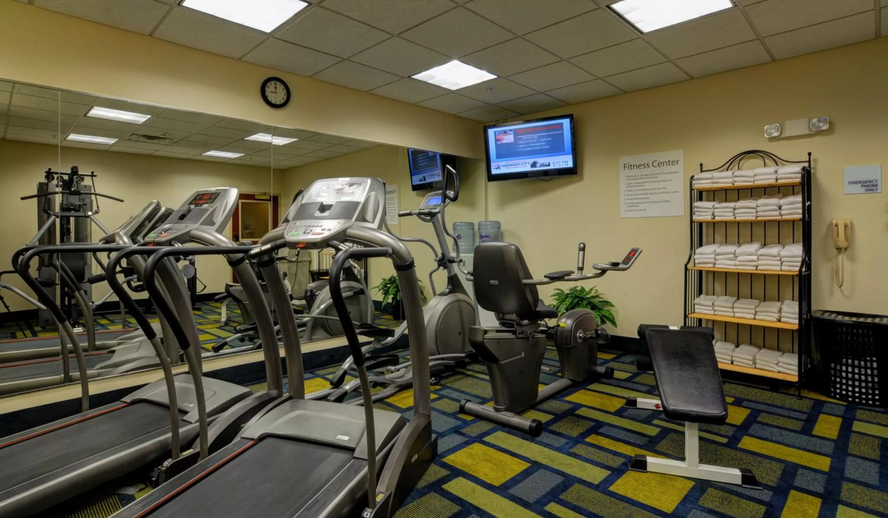 Fitness centre/facilities in Holiday Inn Express & Suites Midwest City by IHG